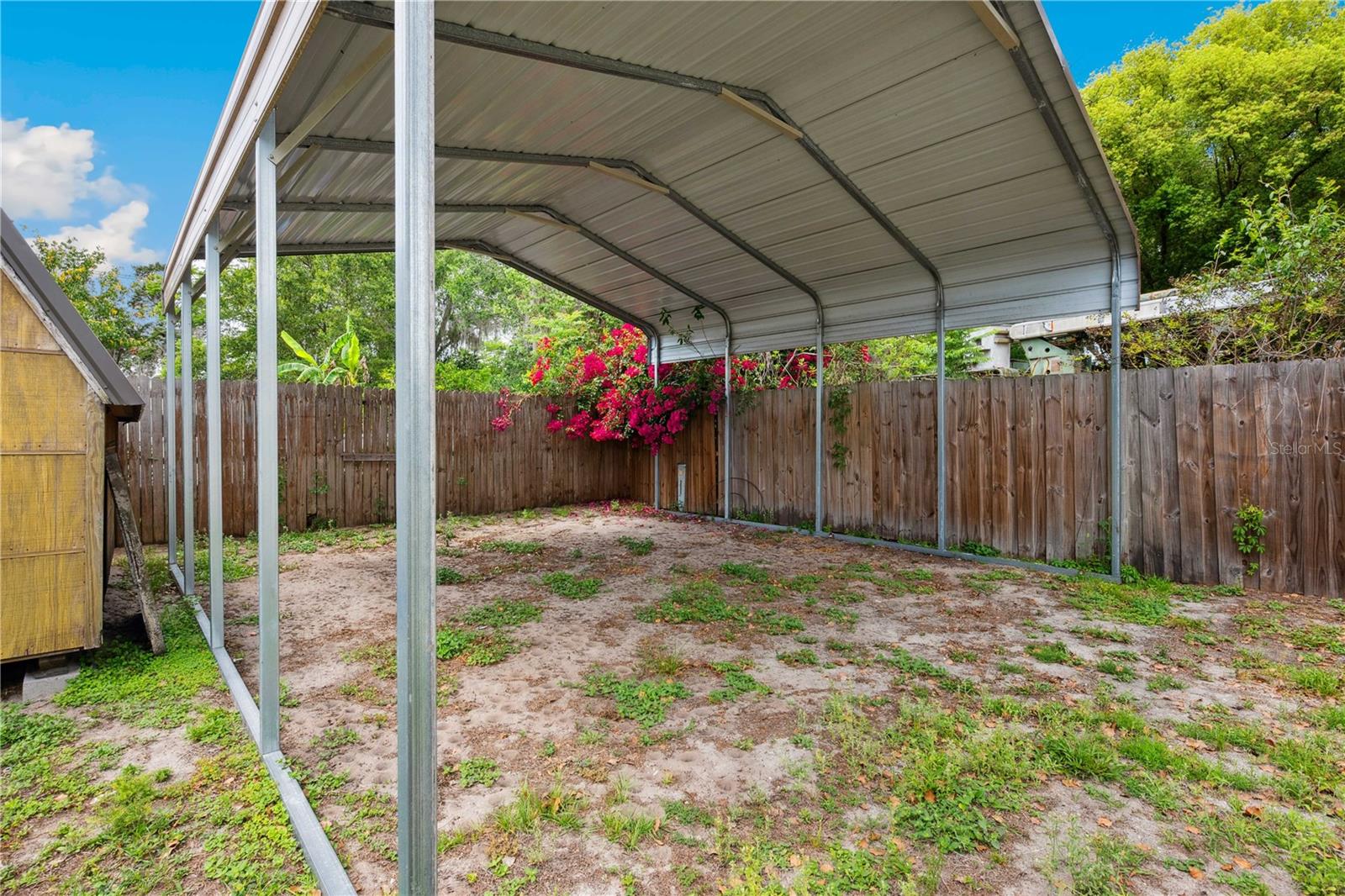 2072 NW 10TH TER, LAKE PANASOFFKEE, FL, 33538