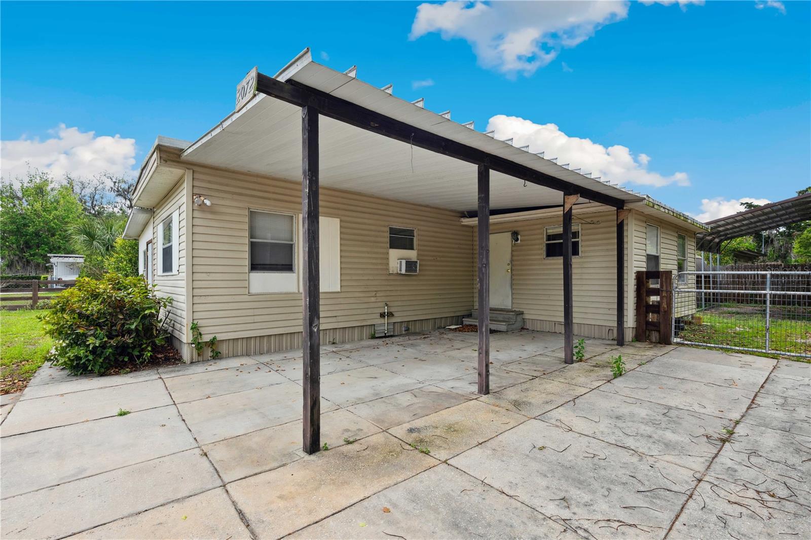 2072 NW 10TH TER, LAKE PANASOFFKEE, FL, 33538