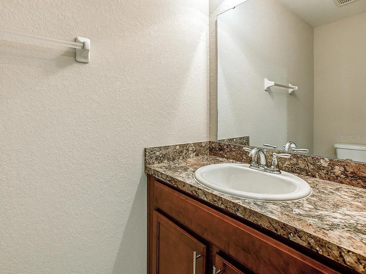 7212 MERLOT SIENNA AVE, GIBSONTON, FL, 33534