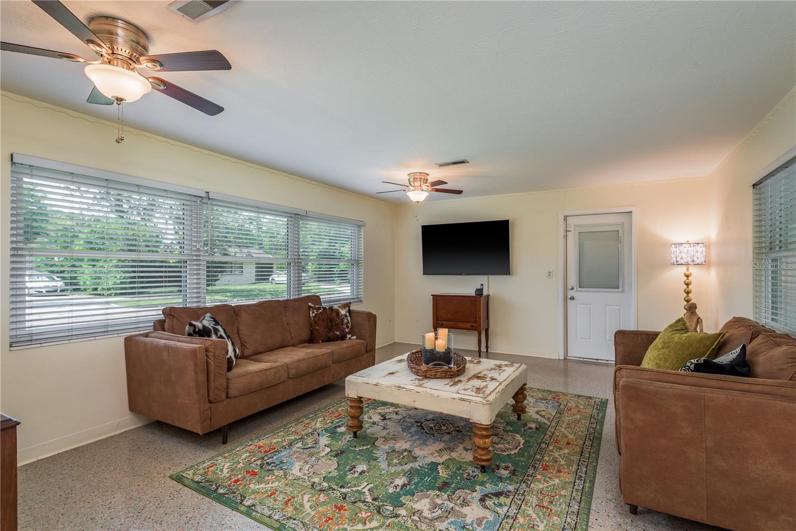 37623 FLORIDA AVE, DADE CITY, FL, 33525