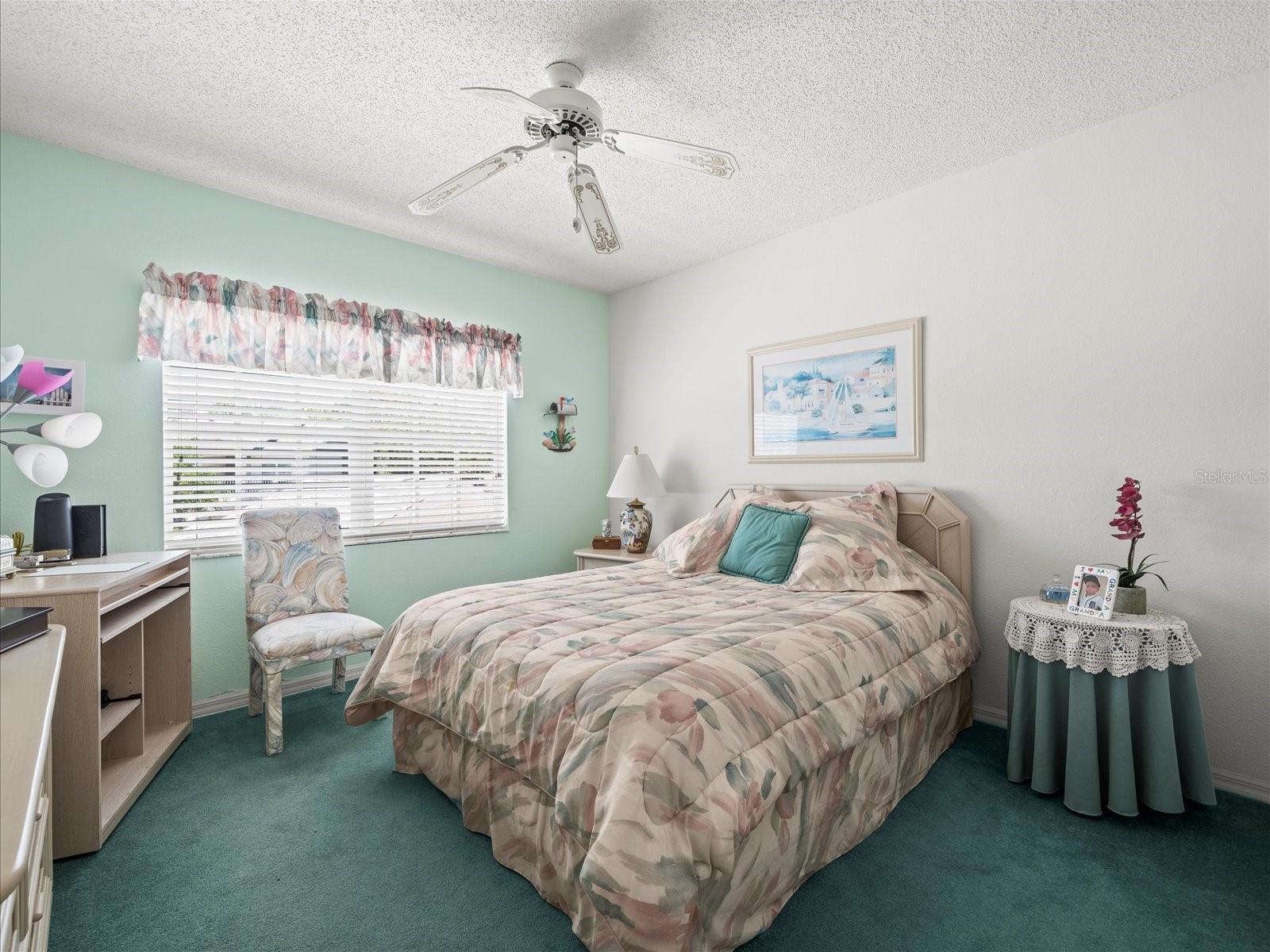 Guest/2nd Bedroom