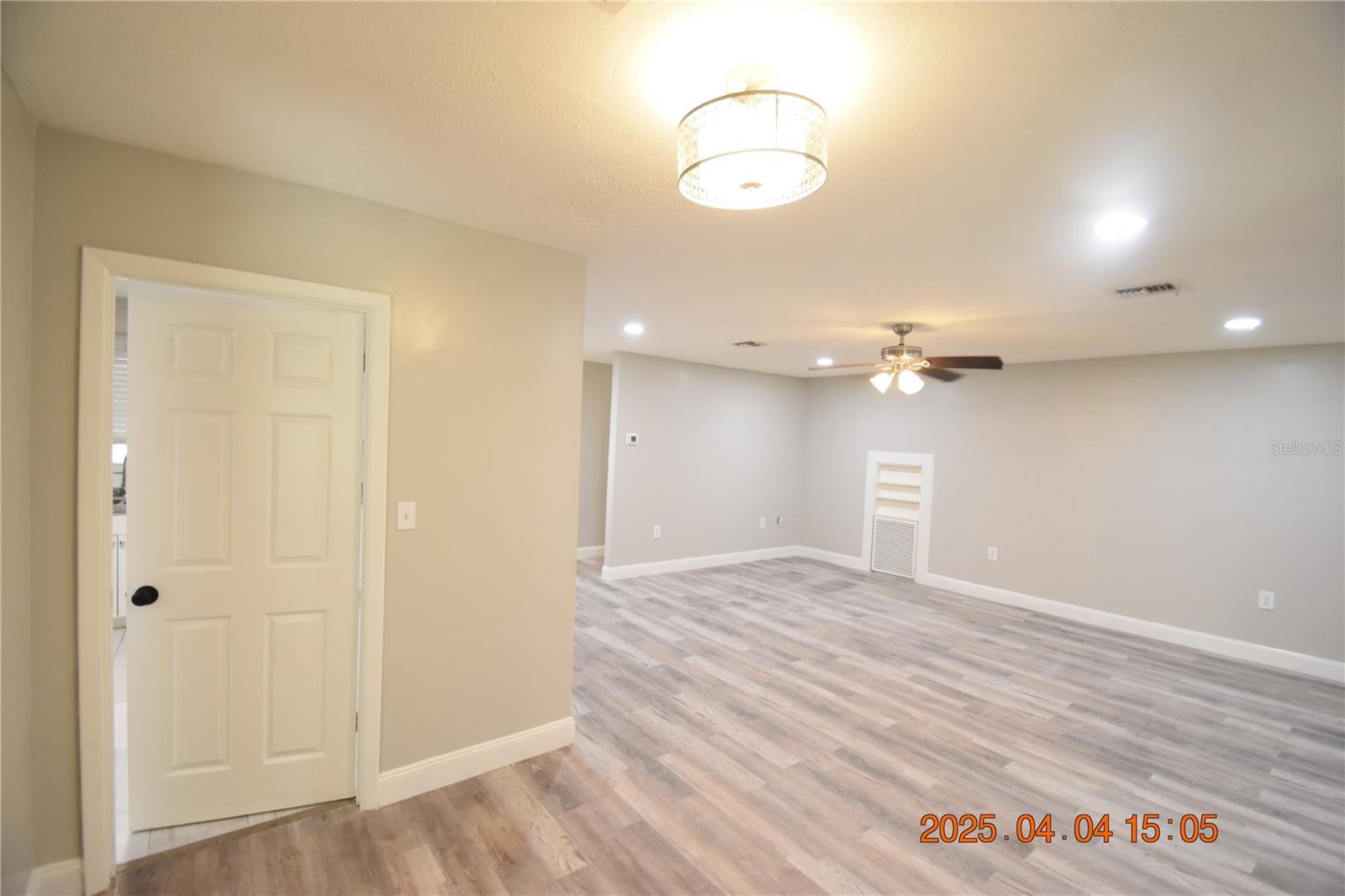 745 NE 5TH TER, CRYSTAL RIVER, FL, 34428
