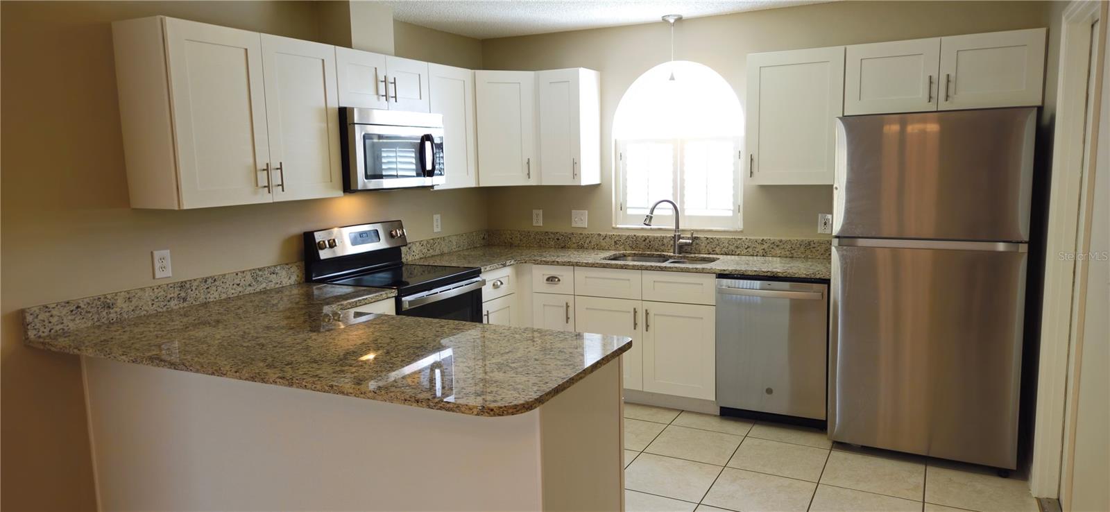 407 WHITEWING CIR, MINNEOLA, FL, 34715