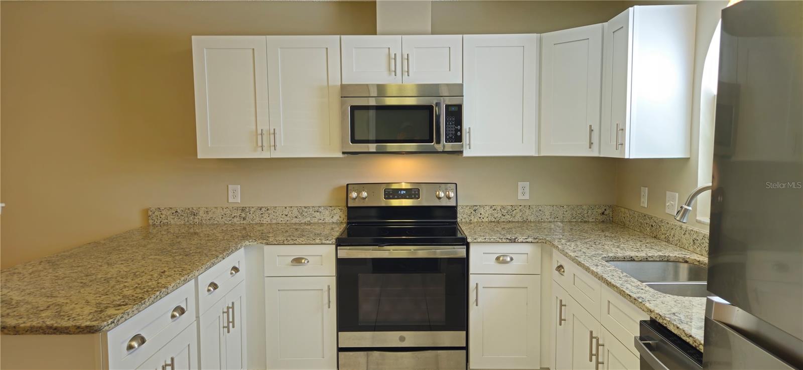 407 WHITEWING CIR, MINNEOLA, FL, 34715