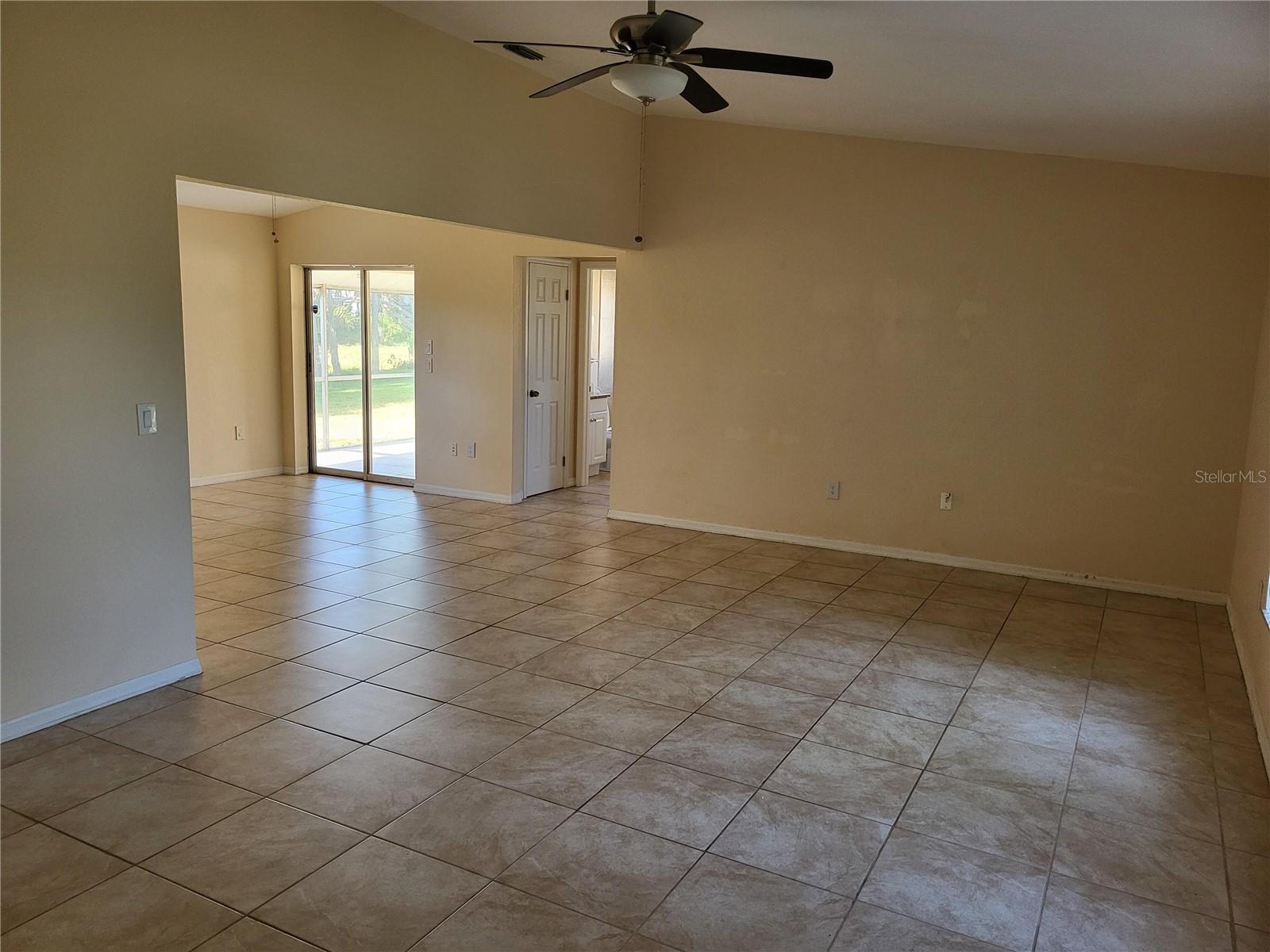 89 MARK TWAIN LN, ROTONDA WEST, FL, 33947