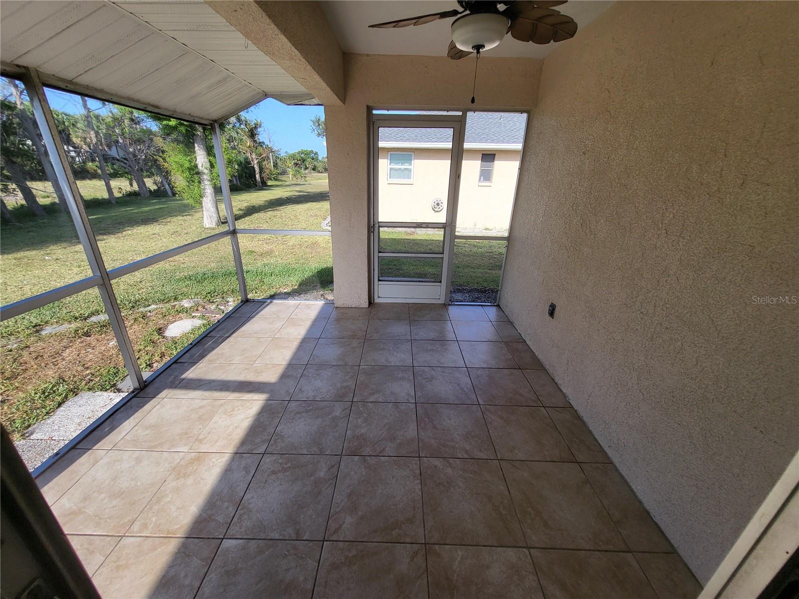 89 MARK TWAIN LN, ROTONDA WEST, FL, 33947