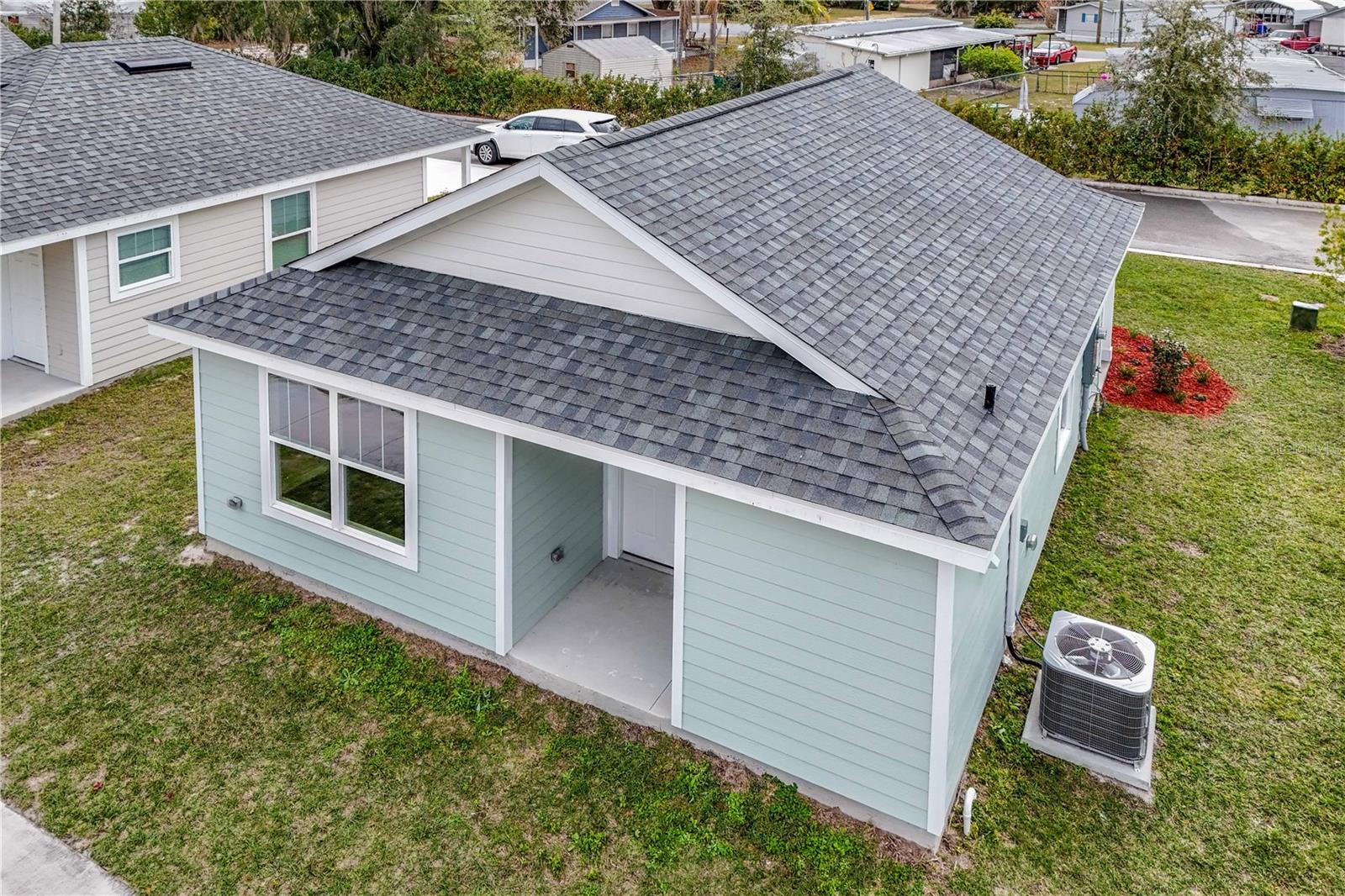1282 COTTAGE CIR, TAVARES, FL, 32778