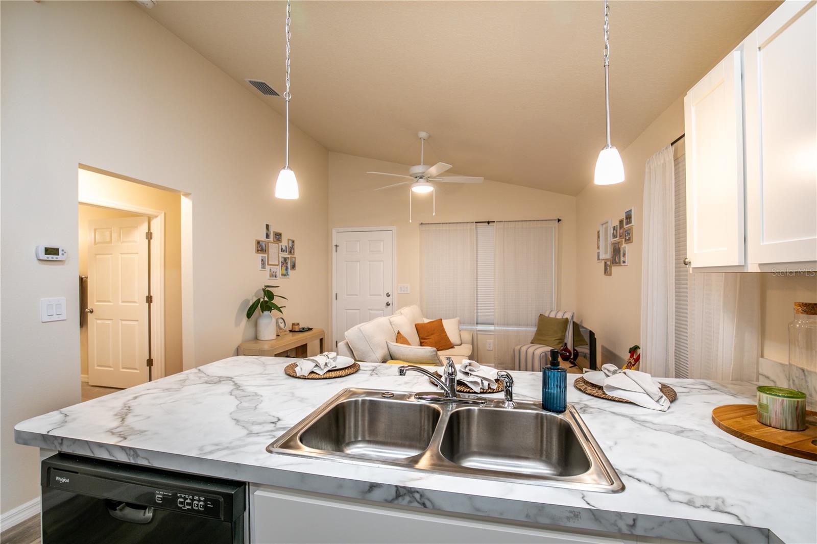 1282 COTTAGE CIR, TAVARES, FL, 32778