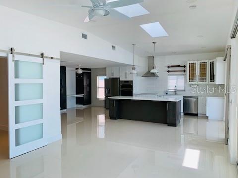 14162 W PARSLEY DR, MADEIRA BEACH, FL, 33708