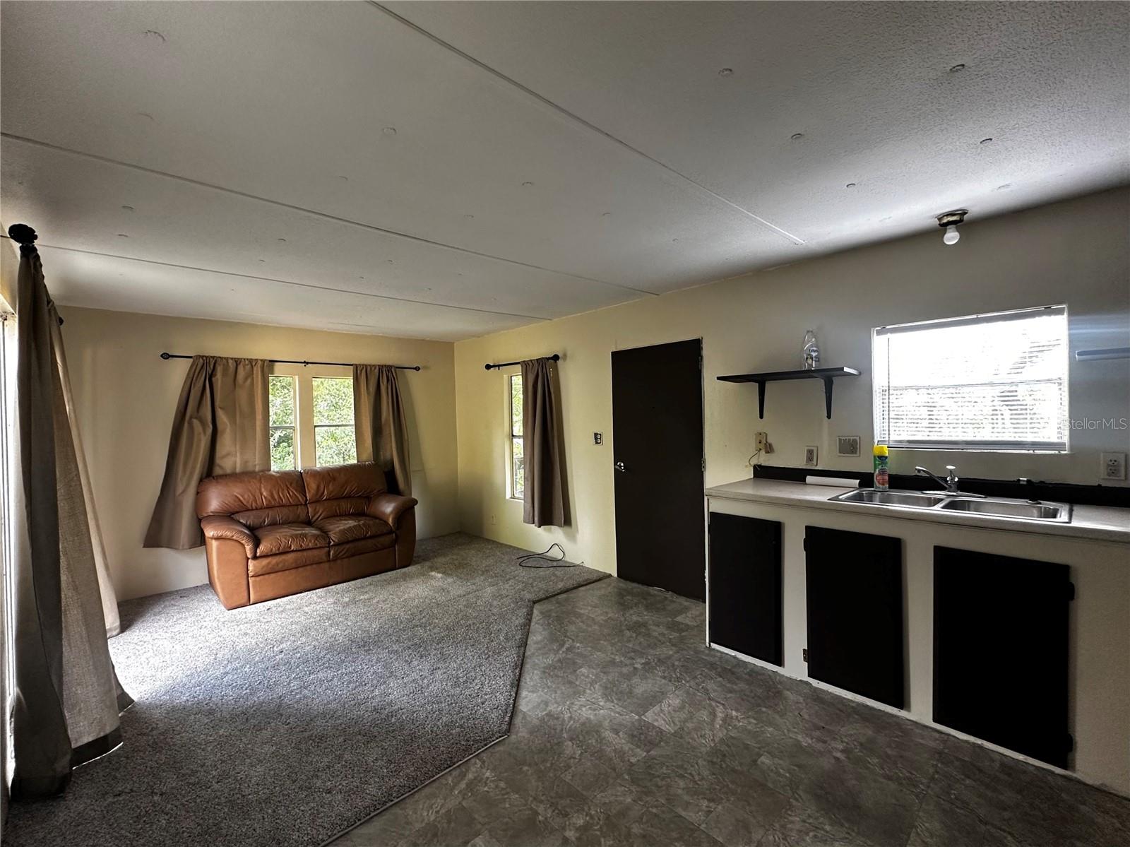4050 NE 171ST CT, SILVER SPRINGS, FL, 34488