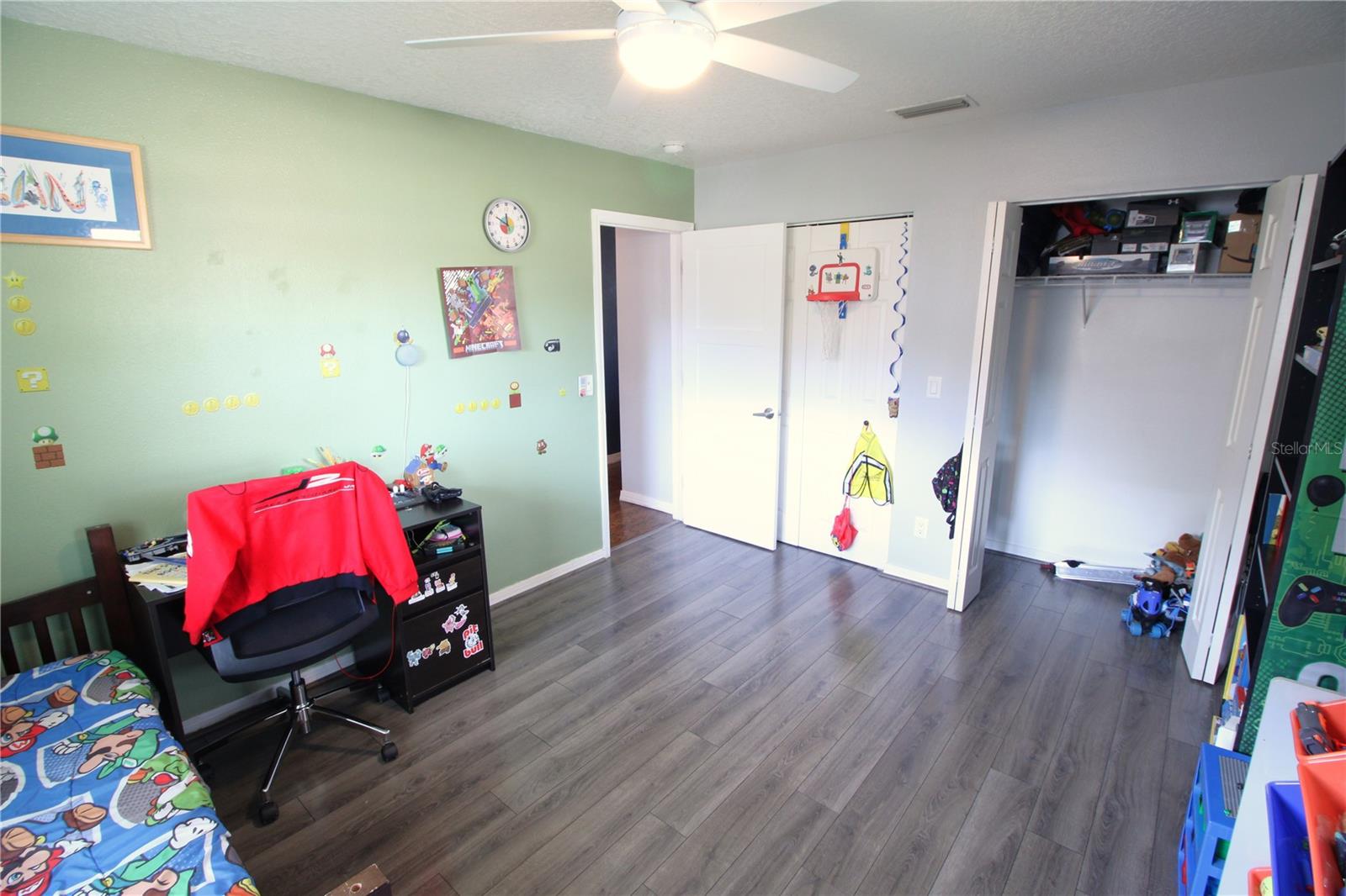 2890 KEENE PARK DR, LARGO, FL, 33771