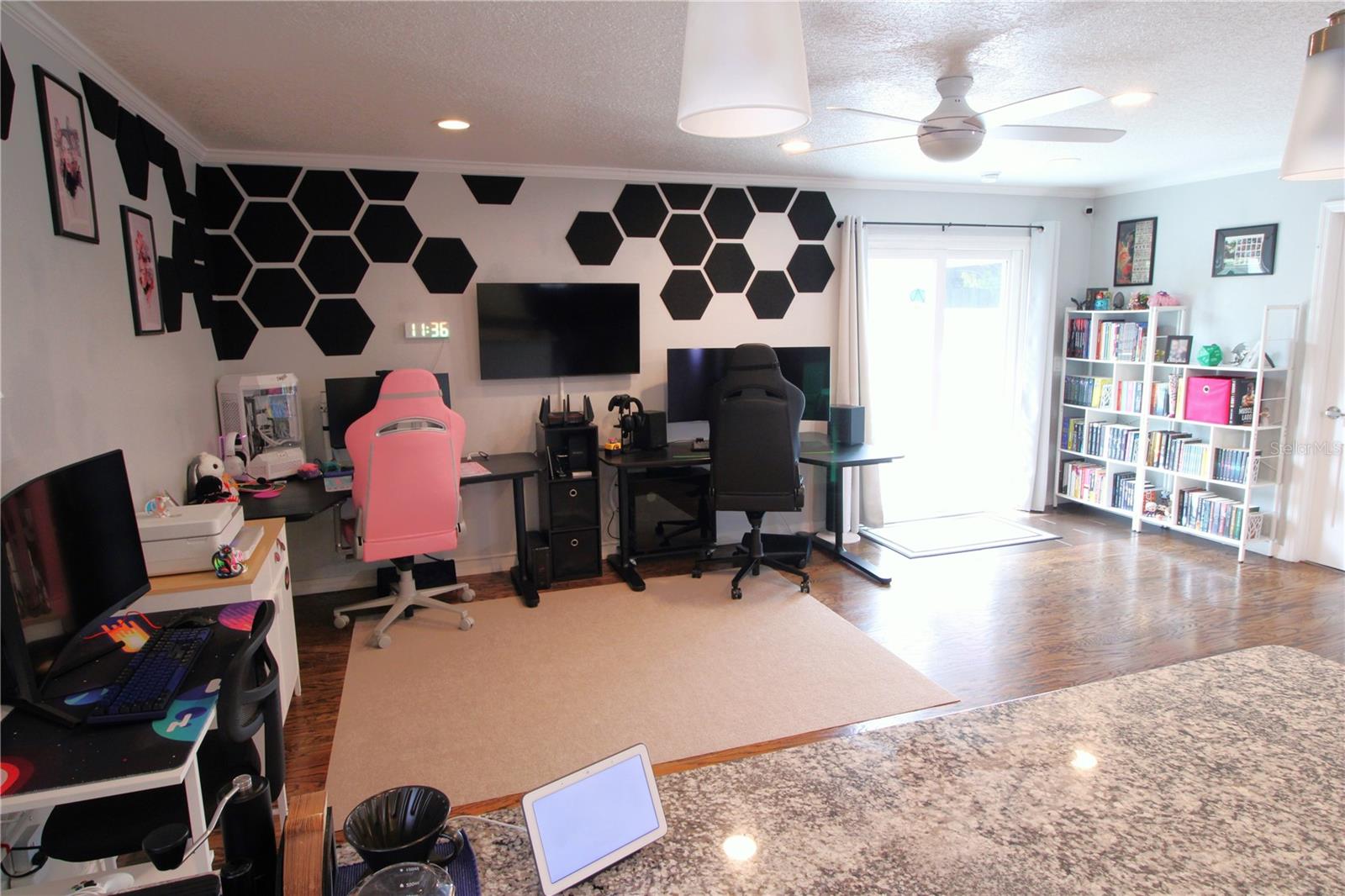 2890 KEENE PARK DR, LARGO, FL, 33771