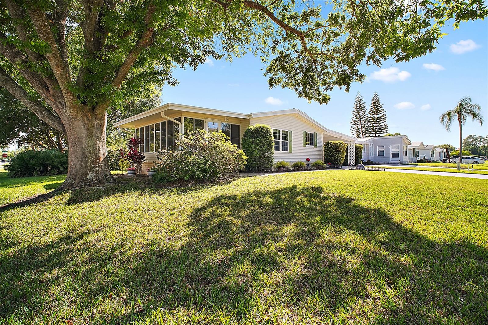 3209 MANATEE RD, TAVARES, FL, 32778