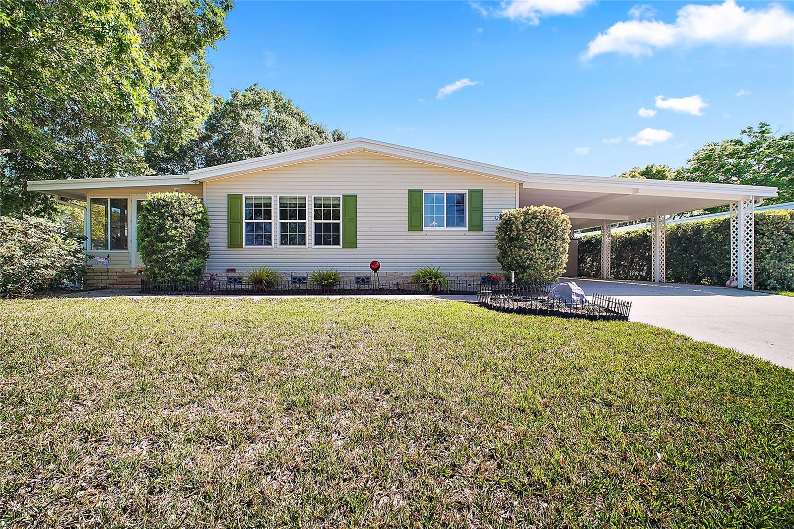 3209 MANATEE RD, TAVARES, FL, 32778