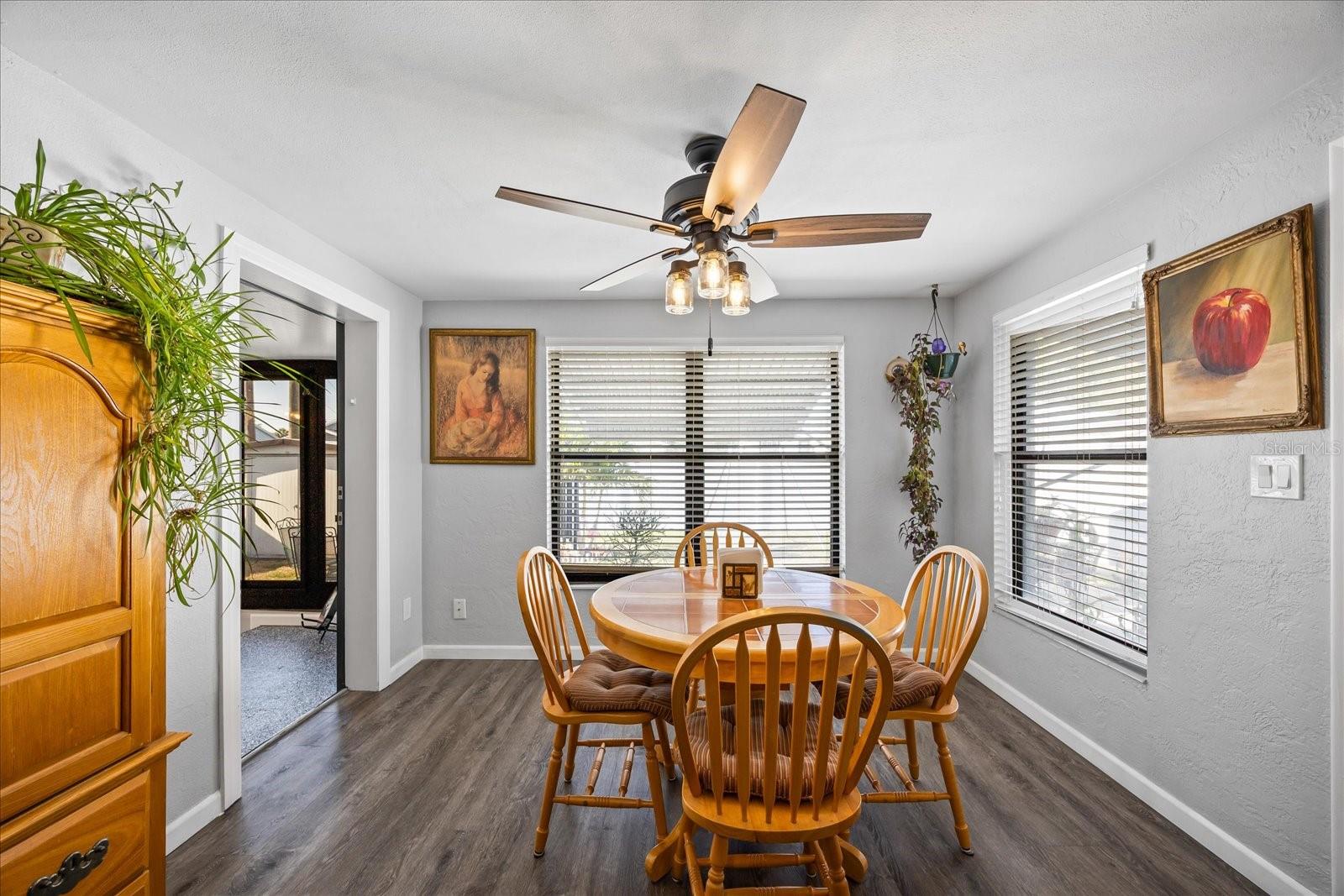 4235 DARTMOUTH AVE N, ST PETERSBURG, FL, 33713