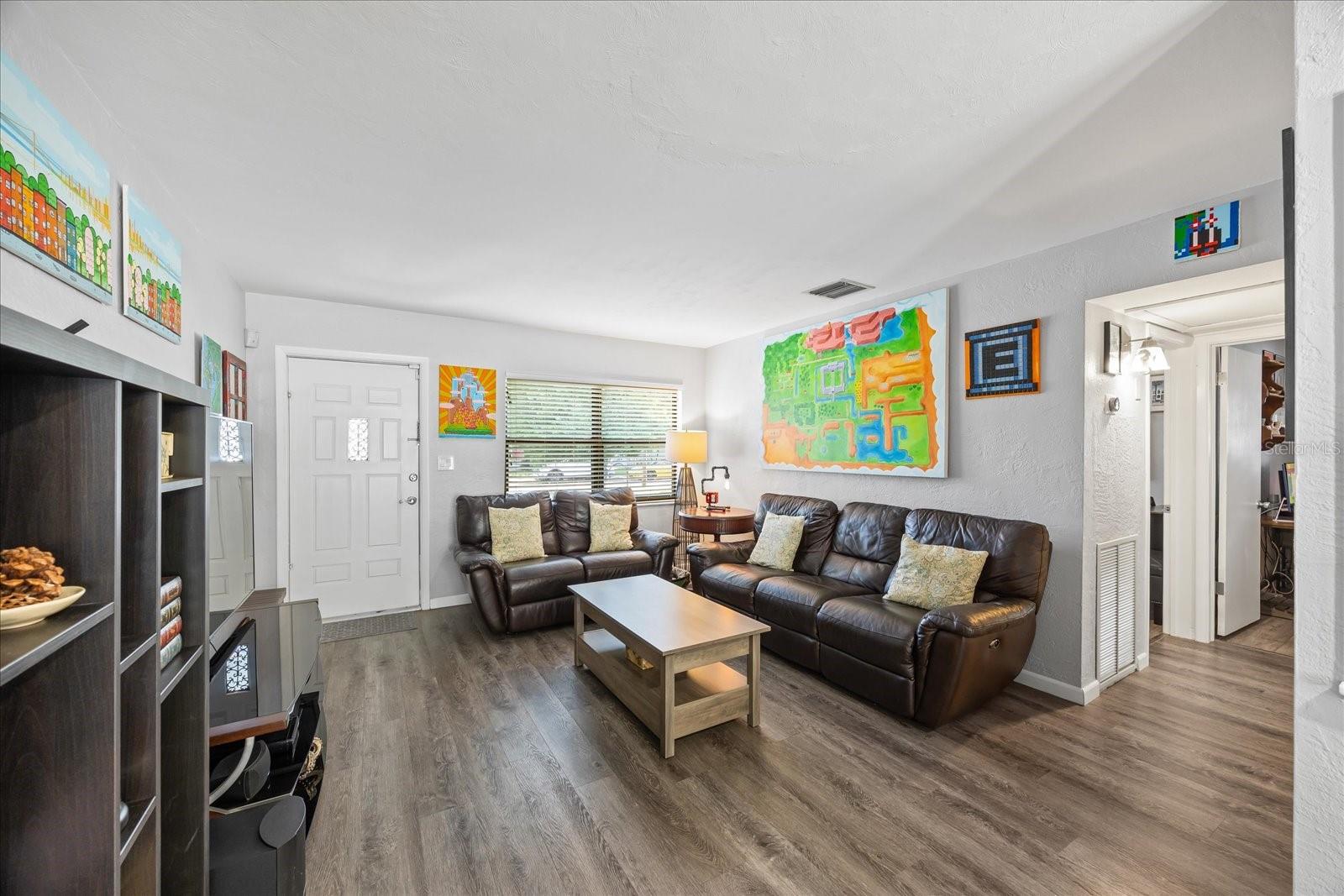 4235 DARTMOUTH AVE N, ST PETERSBURG, FL, 33713