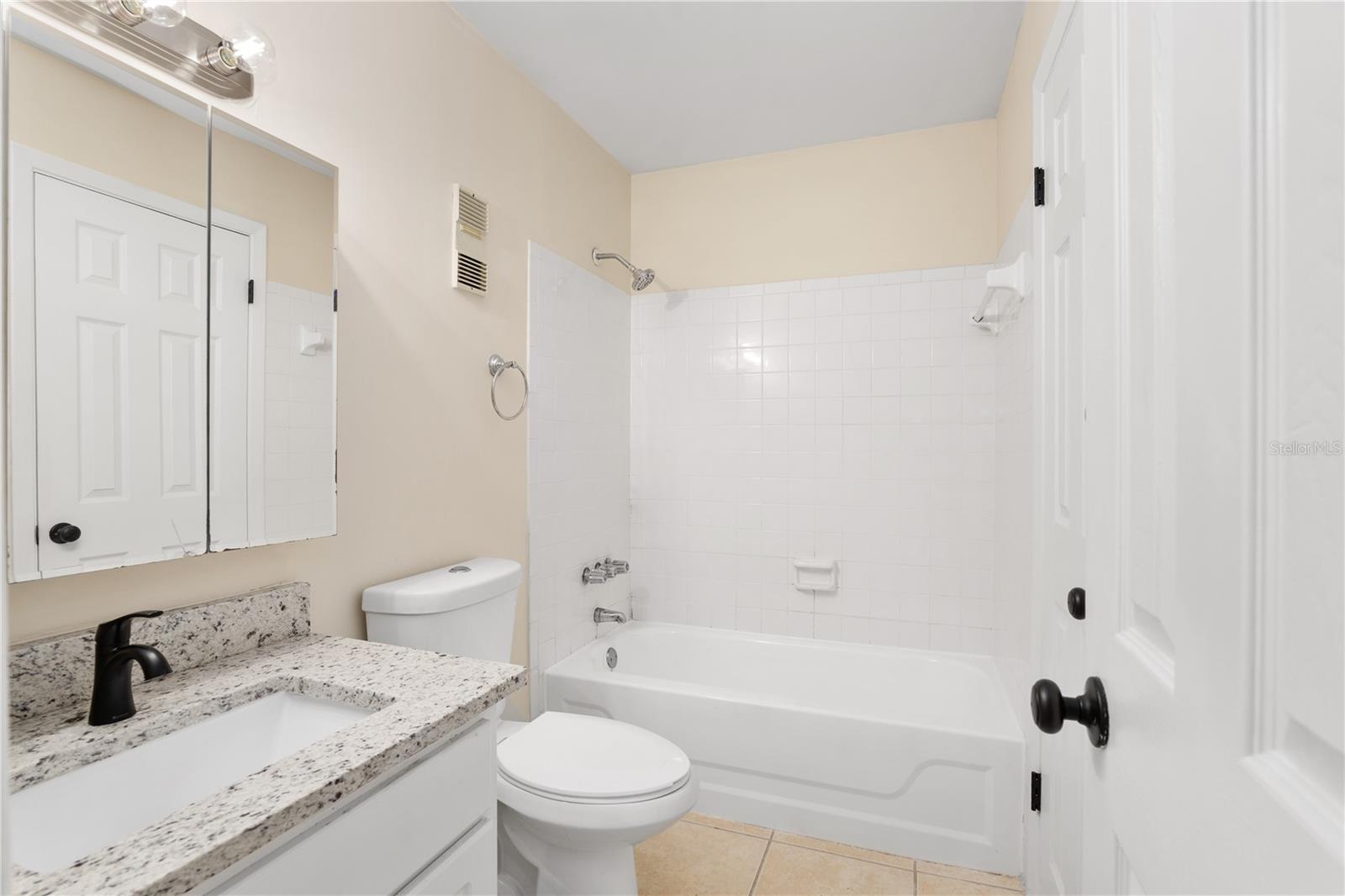 1731-1731 NE 36TH AVE #9, OCALA, FL, 34470
