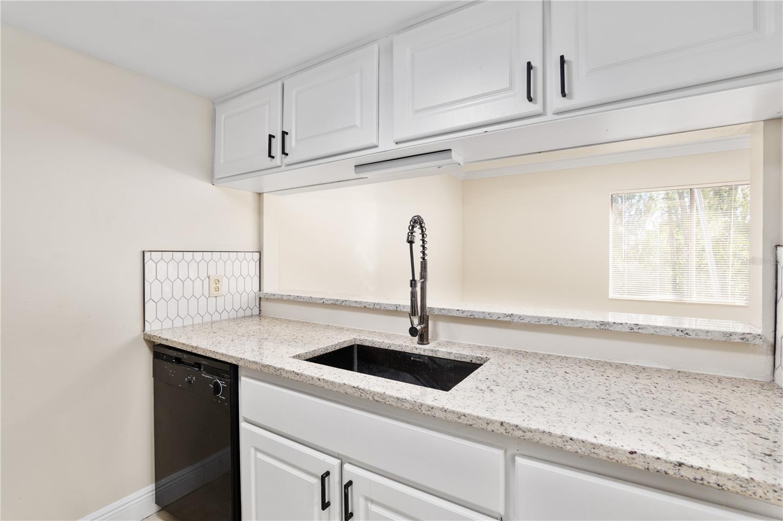 1731-1731 NE 36TH AVE #9, OCALA, FL, 34470