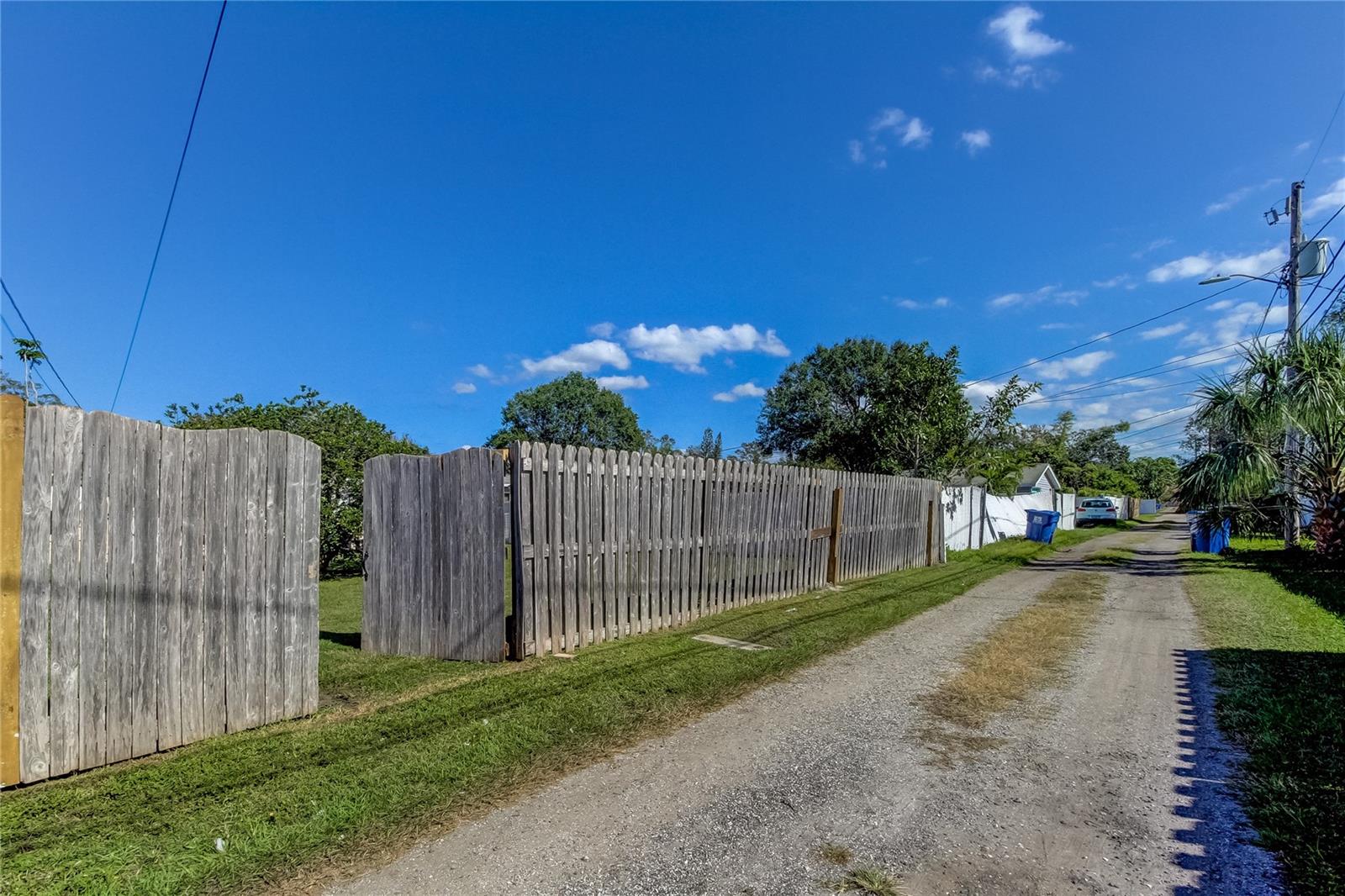 1142 56TH AVE N, ST PETERSBURG, FL, 33703