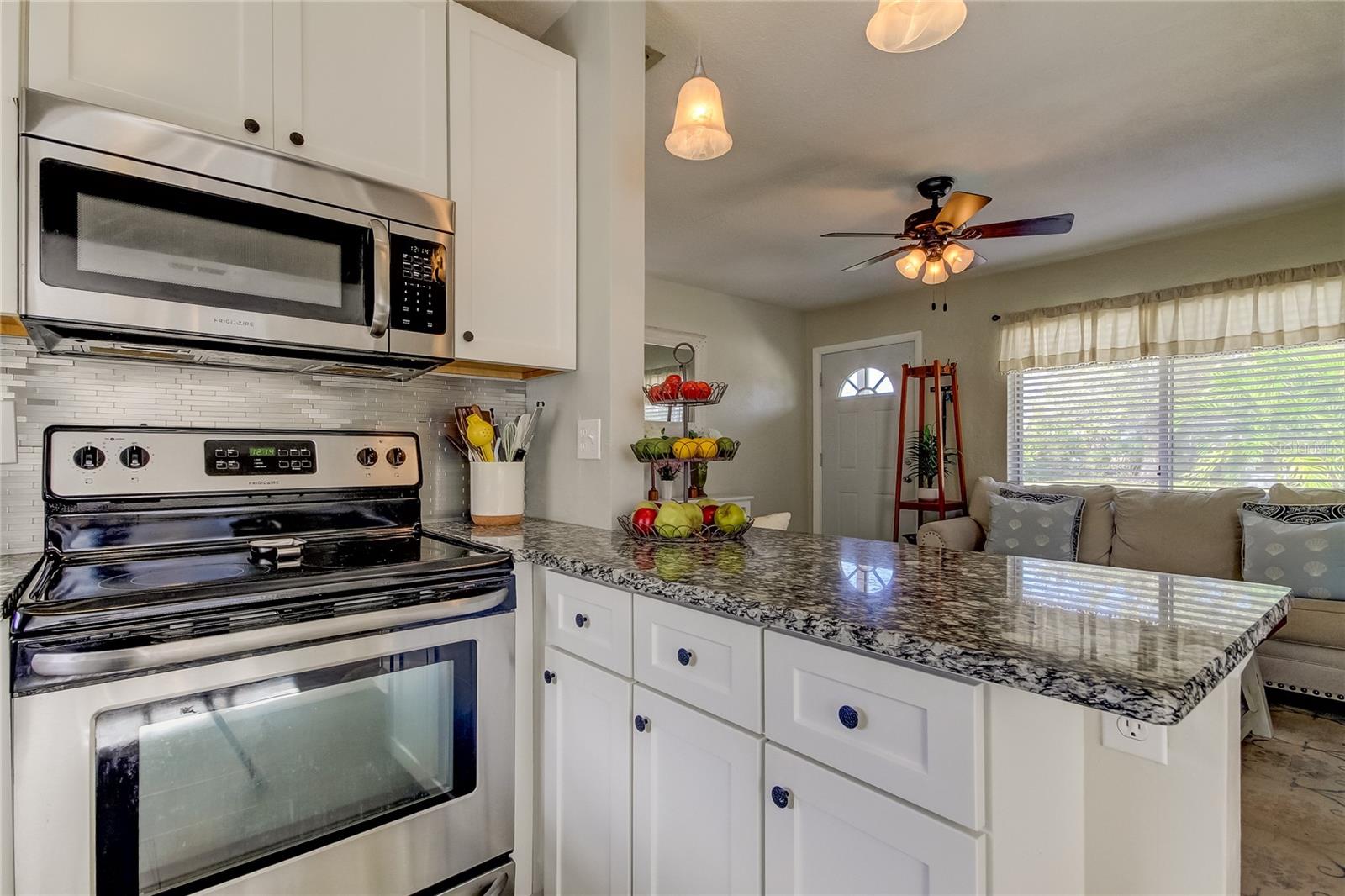 1142 56TH AVE N, ST PETERSBURG, FL, 33703