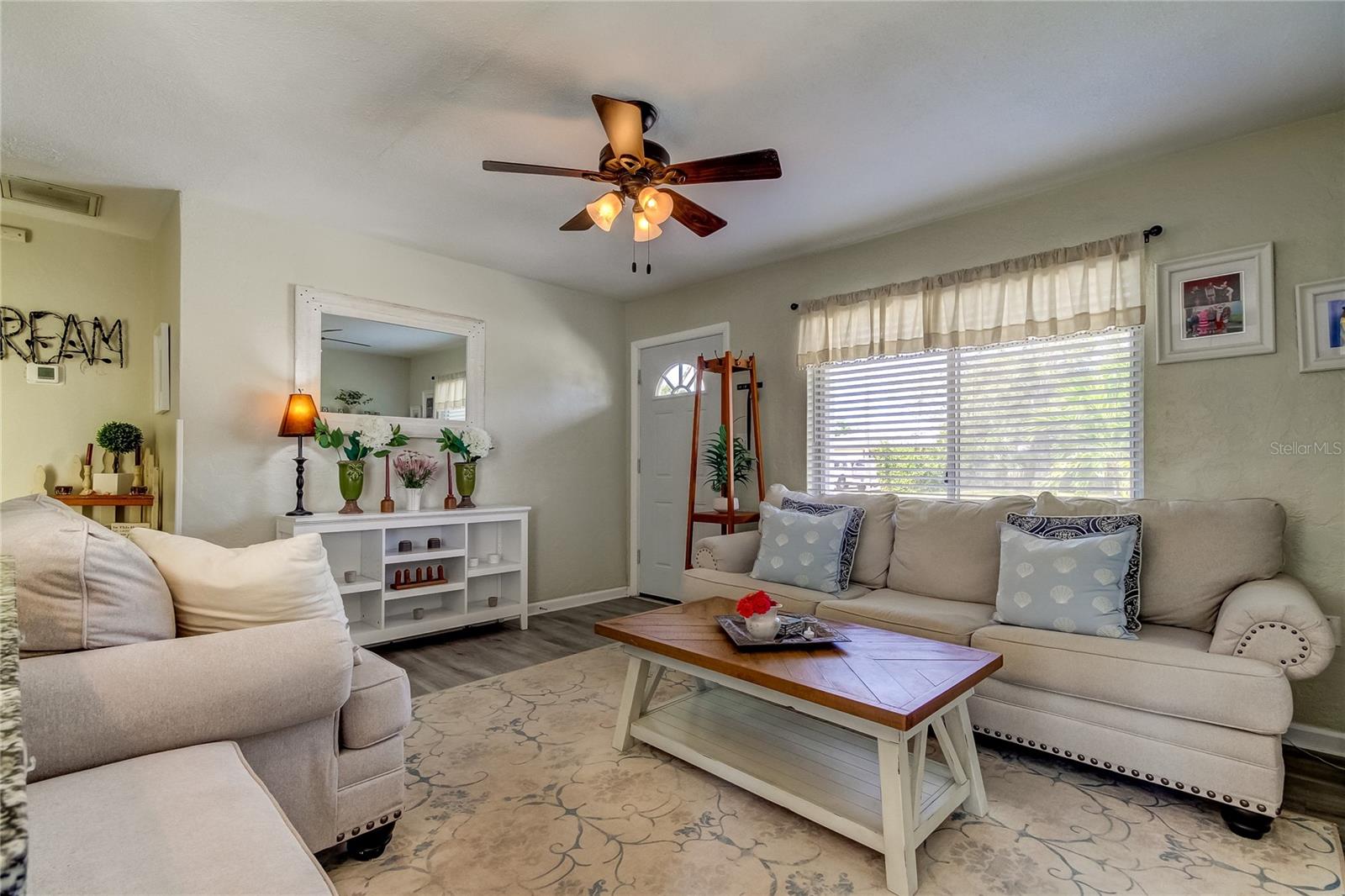 1142 56TH AVE N, ST PETERSBURG, FL, 33703