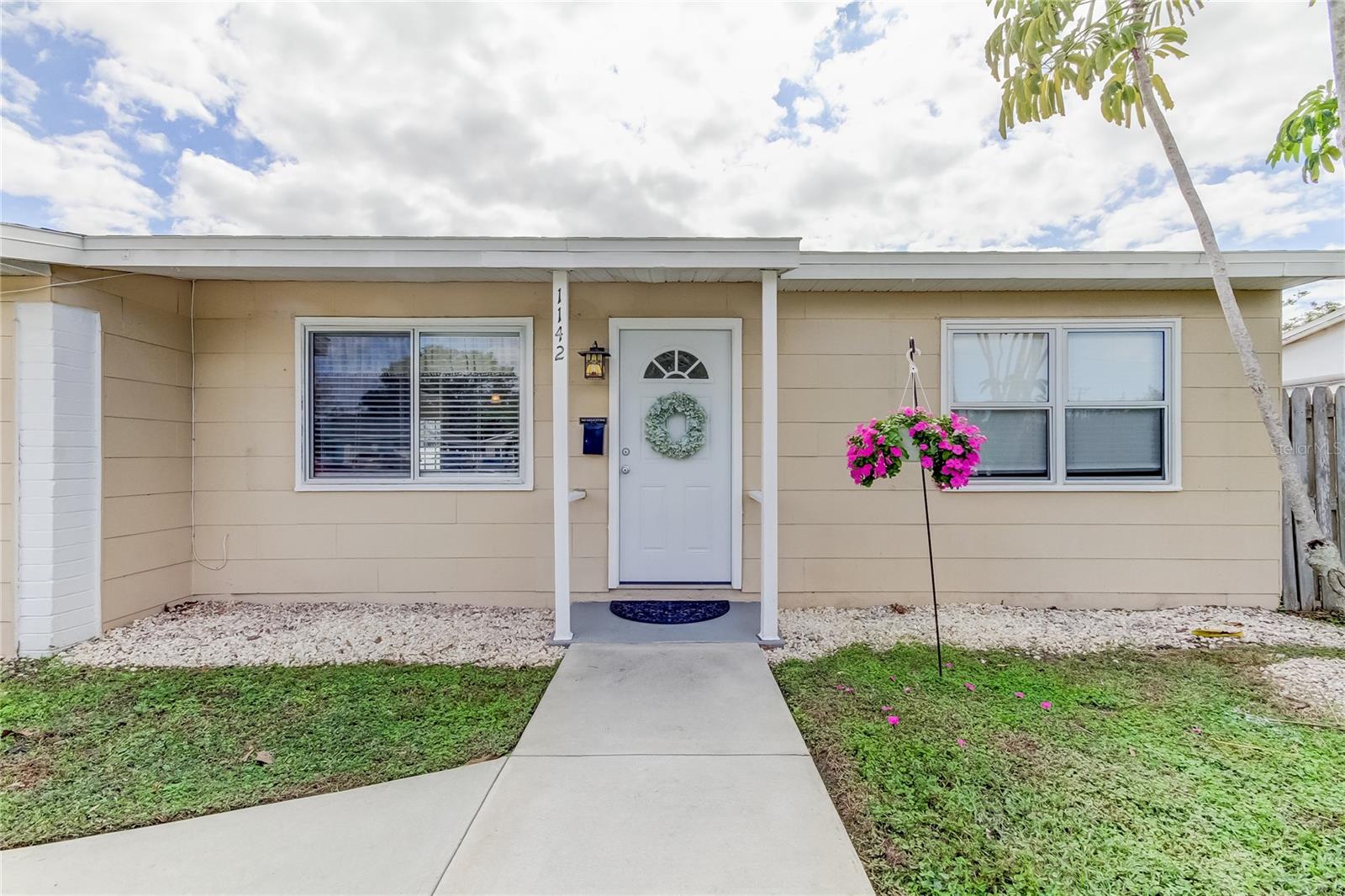 1142 56TH AVE N, ST PETERSBURG, FL, 33703