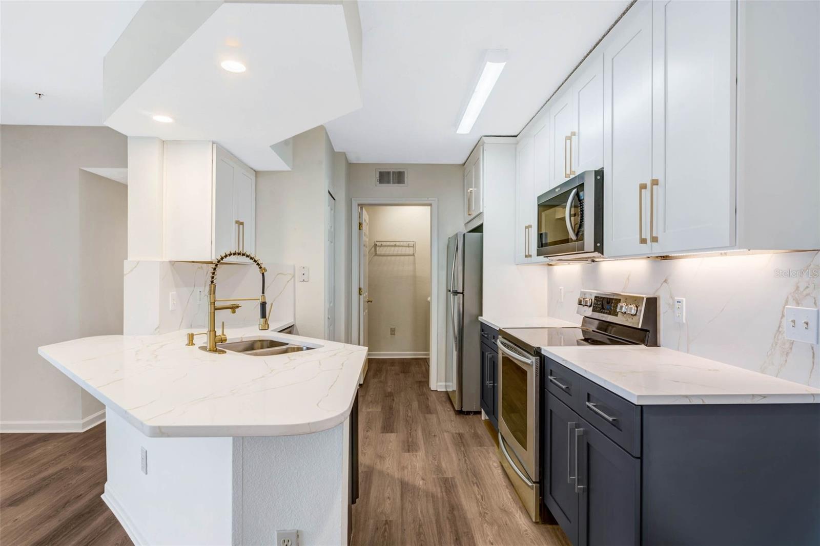 12524 CREST SPRINGS LN #1233, ORLANDO, FL, 32828