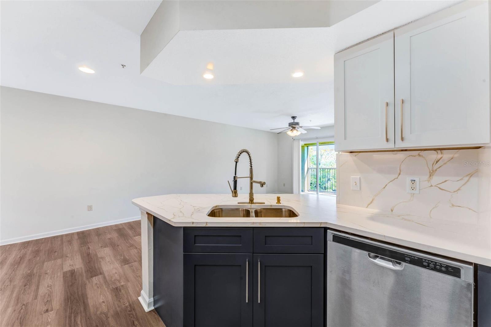 12524 CREST SPRINGS LN #1233, ORLANDO, FL, 32828