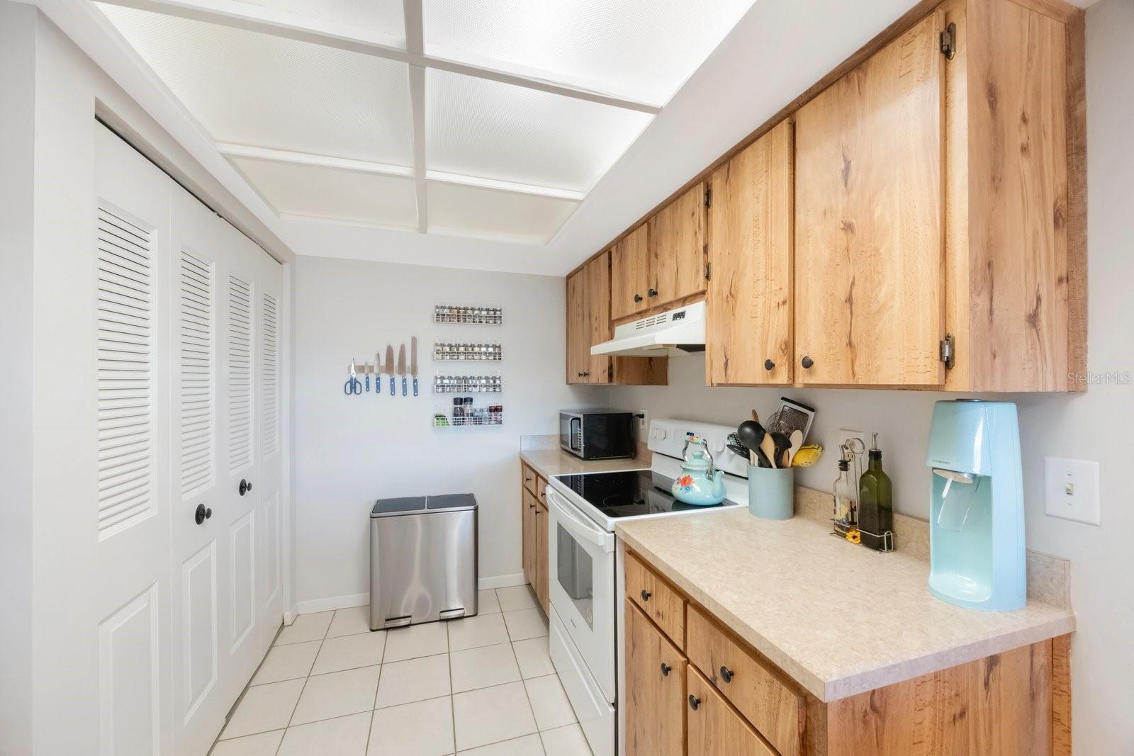 2579 COUNTRYSIDE BLVD #1210, CLEARWATER, FL, 33761