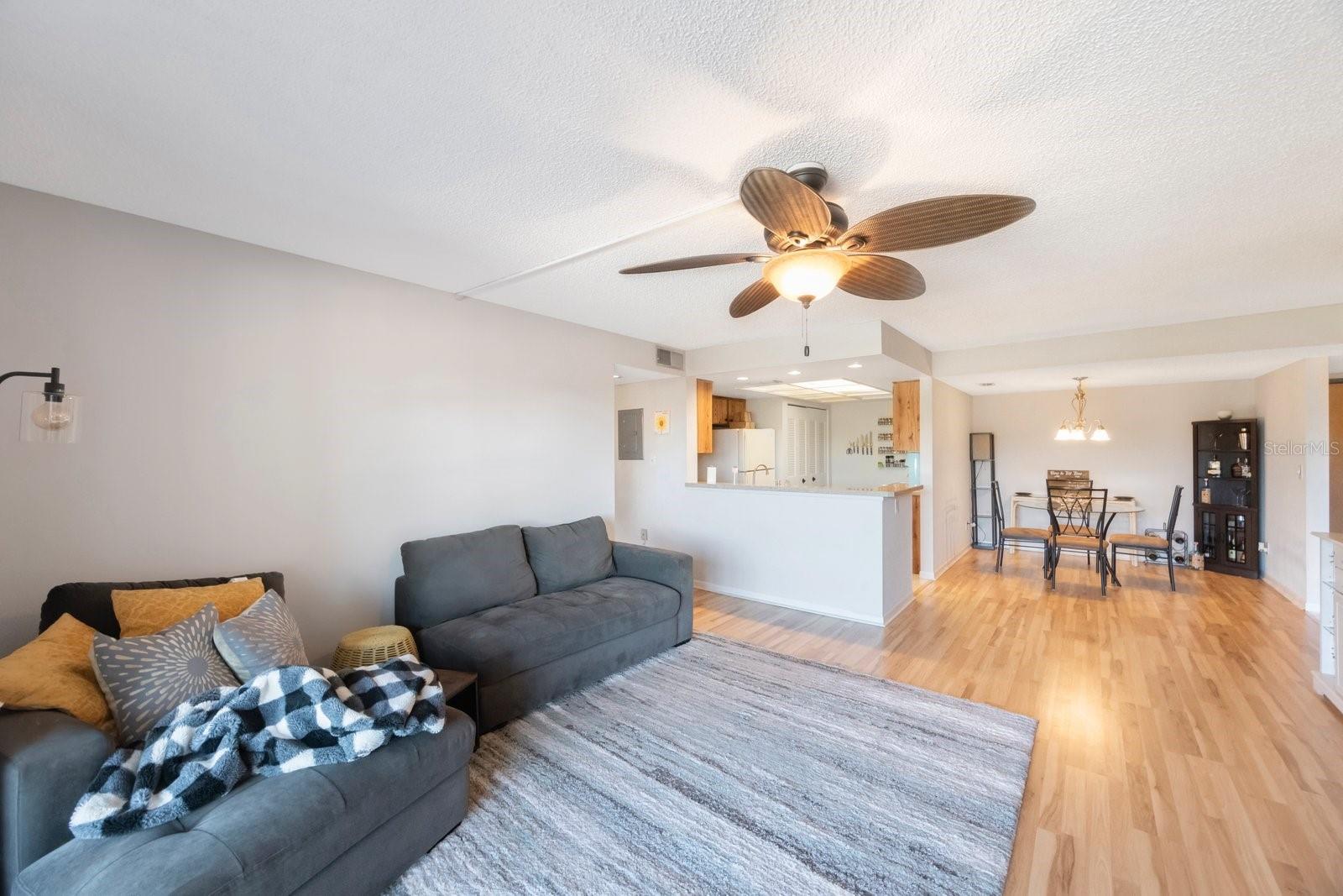 2579 COUNTRYSIDE BLVD #1210, CLEARWATER, FL, 33761