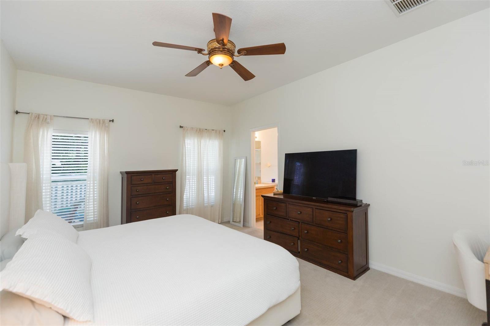5322 BRADDOCK DR, ZEPHYRHILLS, FL, 33541