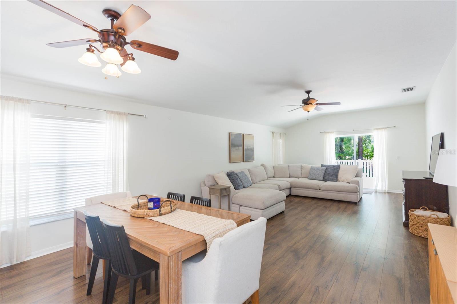 5322 BRADDOCK DR, ZEPHYRHILLS, FL, 33541