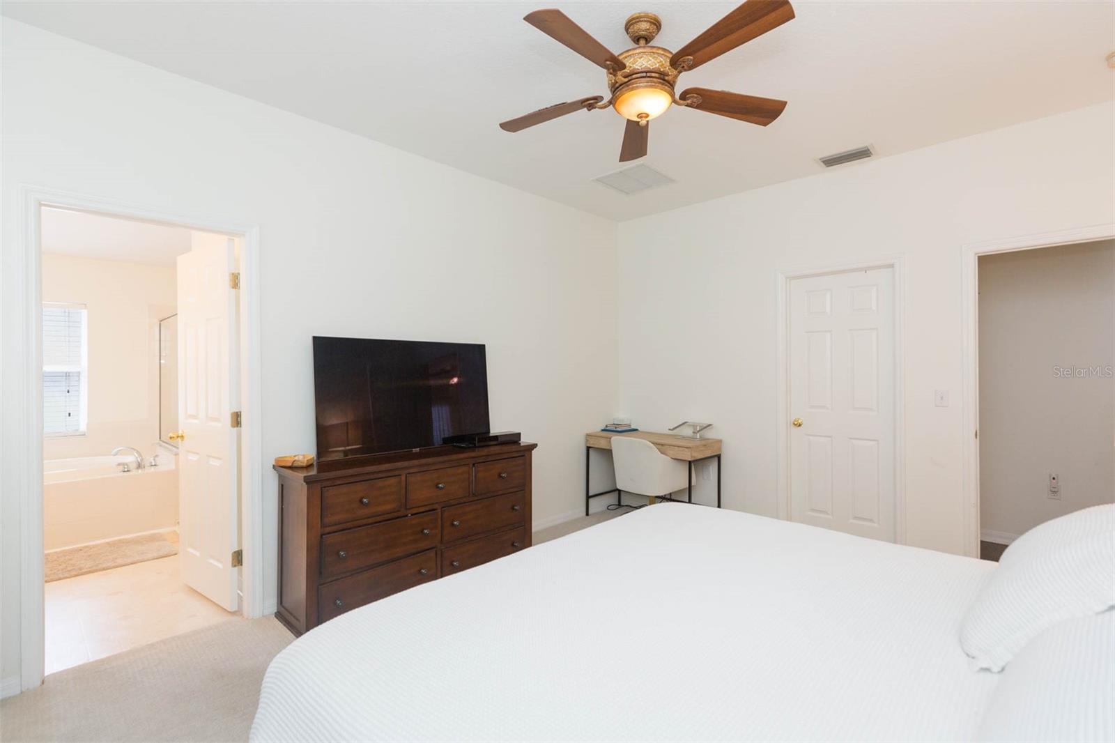 5322 BRADDOCK DR, ZEPHYRHILLS, FL, 33541