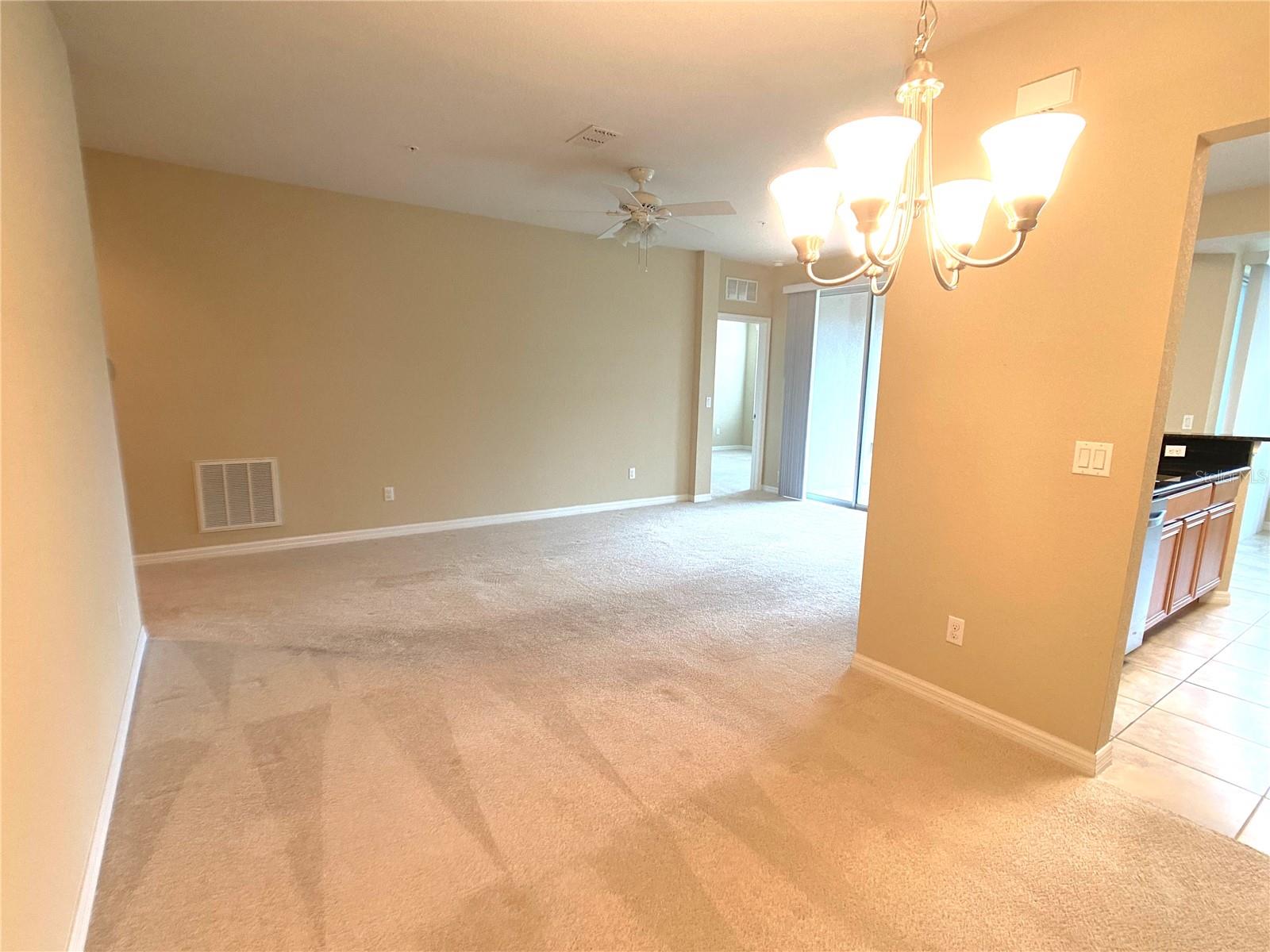 8355 BELLA TIERRA CT, DAVENPORT, FL, 33896