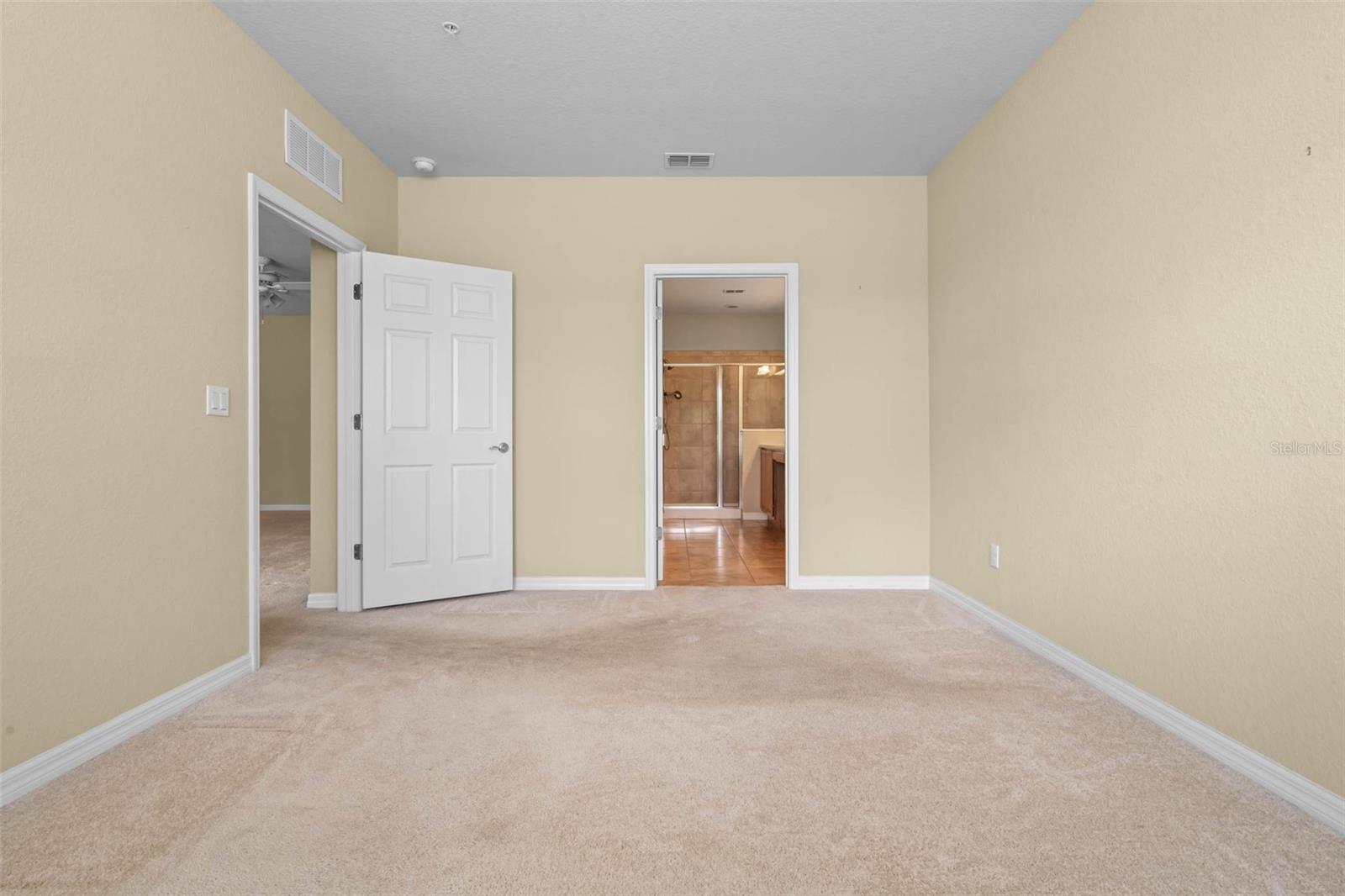 8355 BELLA TIERRA CT, DAVENPORT, FL, 33896