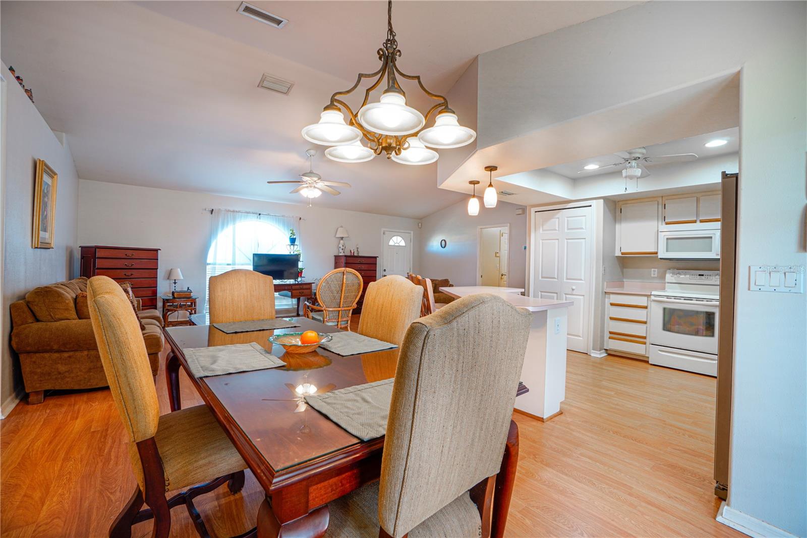 4230 MANDARIN RD, SEBRING, FL, 33875