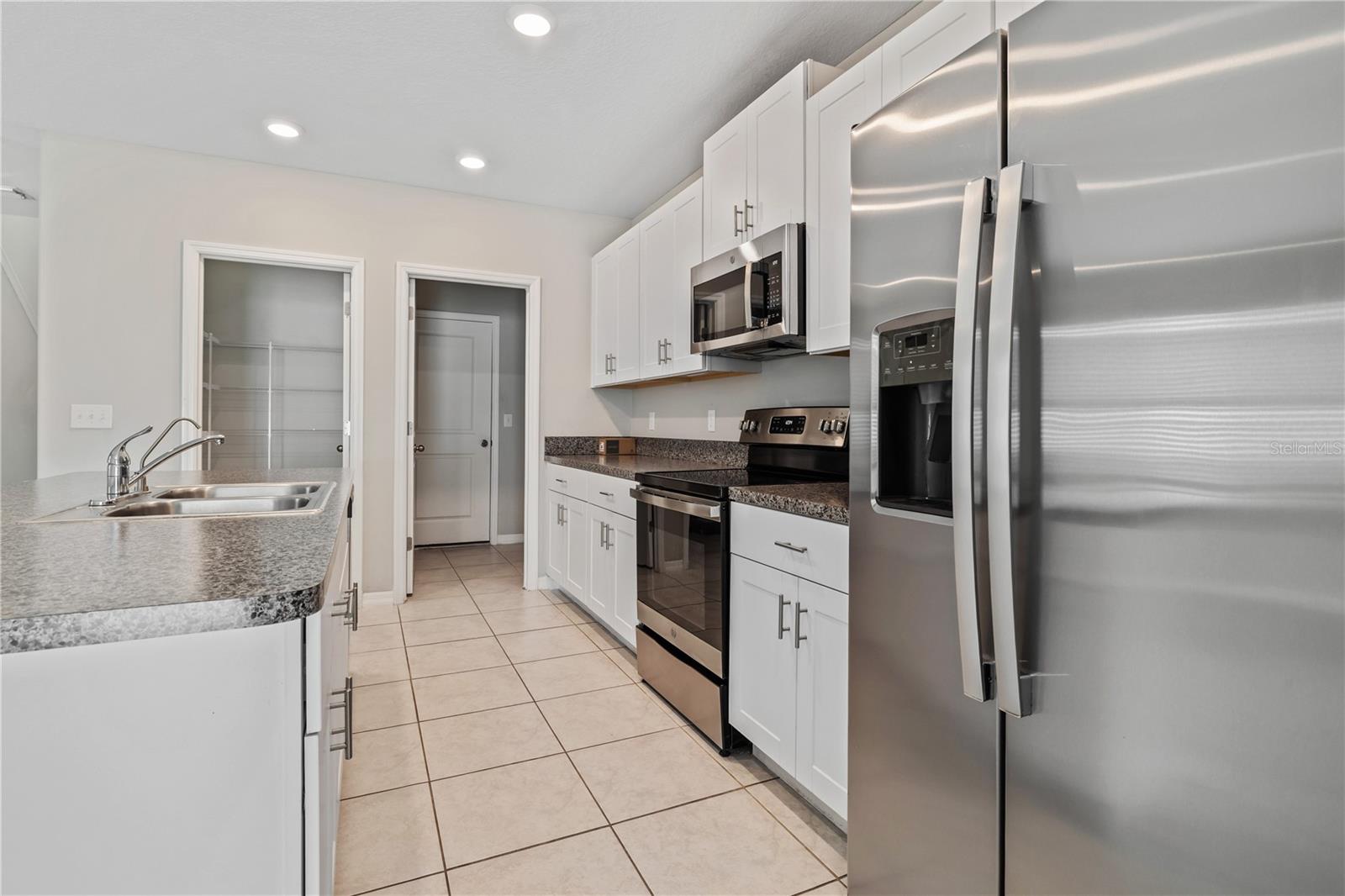 7205 RONNIE GARDENS CT, TAMPA, FL, 33619