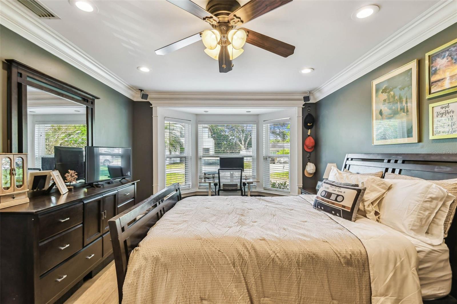 4436 W BAY VILLA AVE, TAMPA, FL, 33611