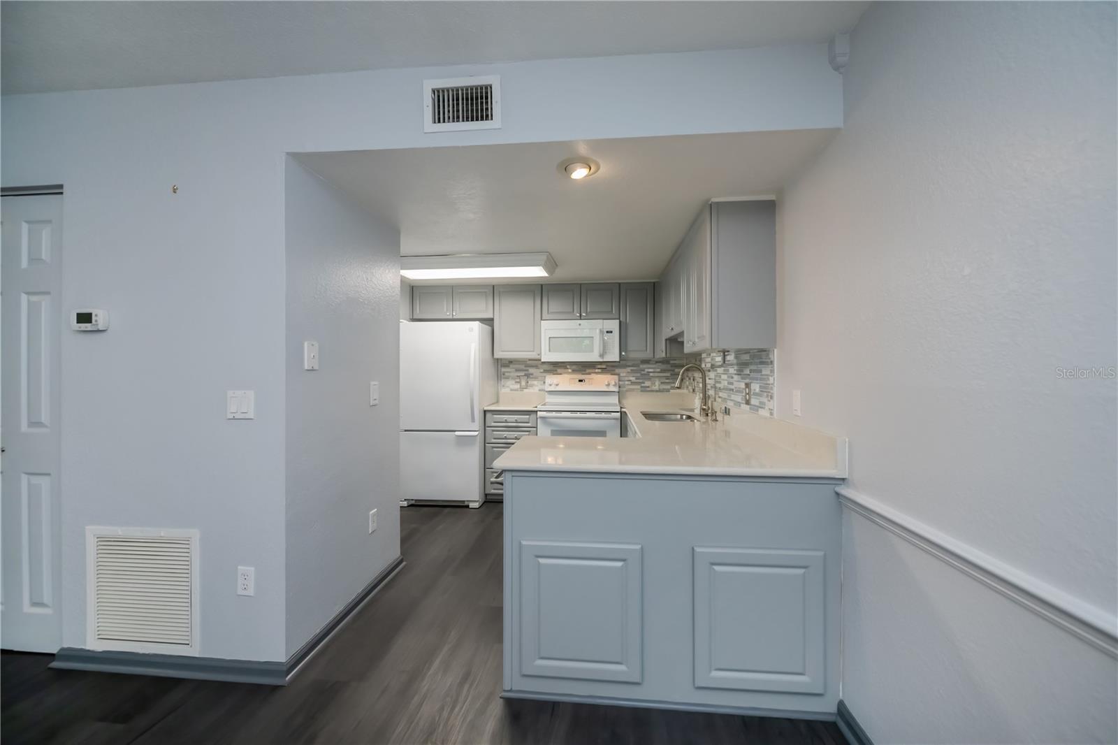 1051 FORREST NELSON BLVD #104, PORT CHARLOTTE, FL, 33952