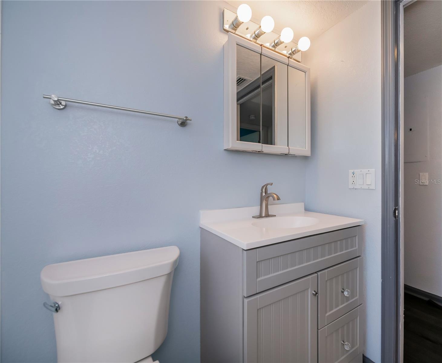 1051 FORREST NELSON BLVD #104, PORT CHARLOTTE, FL, 33952