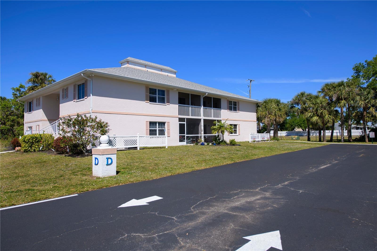 1051 FORREST NELSON BLVD #104, PORT CHARLOTTE, FL, 33952