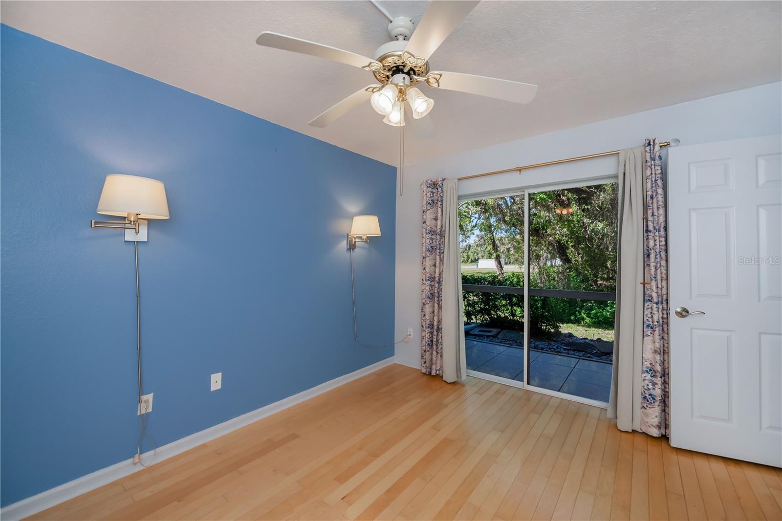 1051 FORREST NELSON BLVD #104, PORT CHARLOTTE, FL, 33952