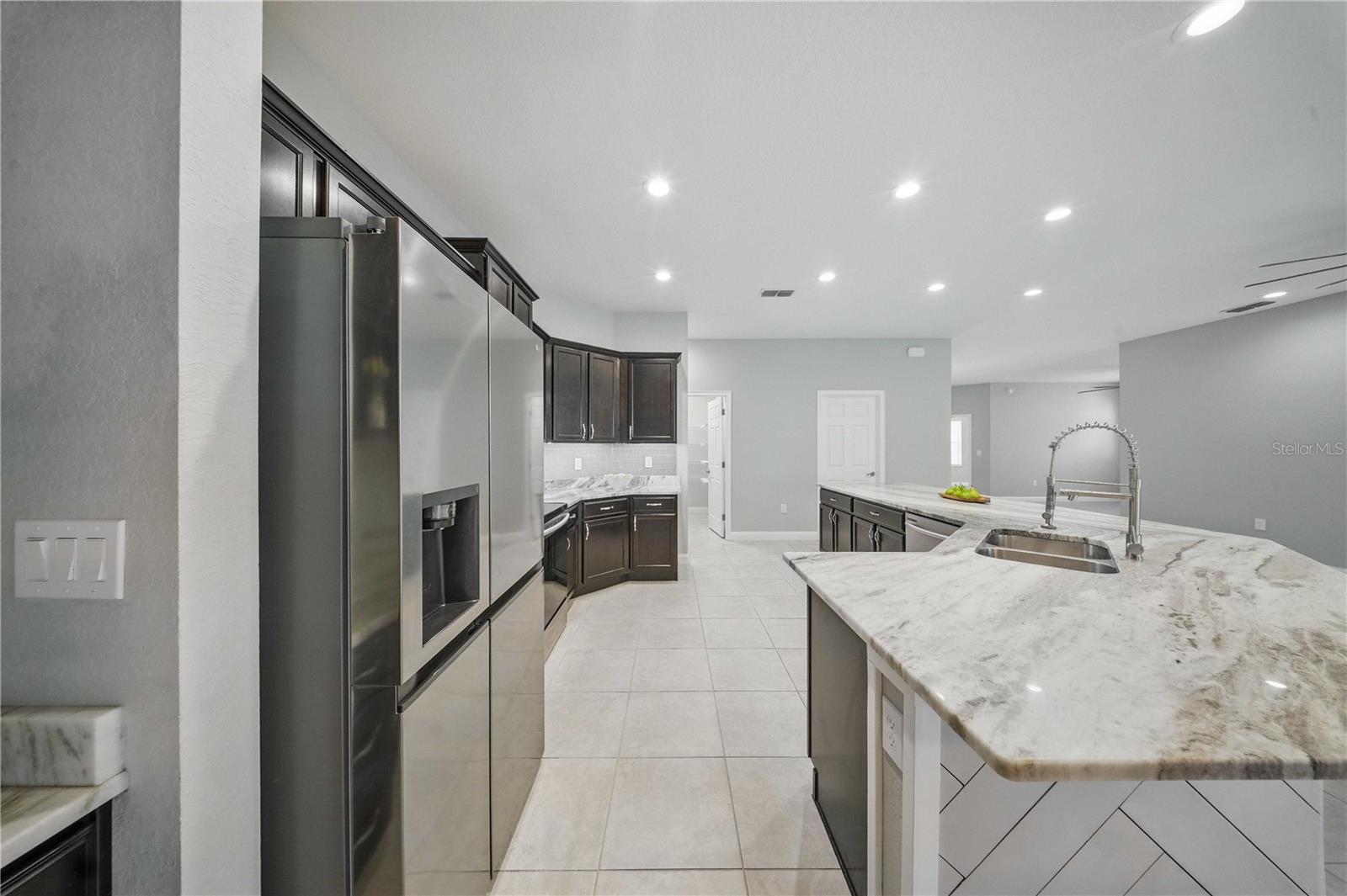 5829 VALENTINO WAY, LAKELAND, FL, 33812