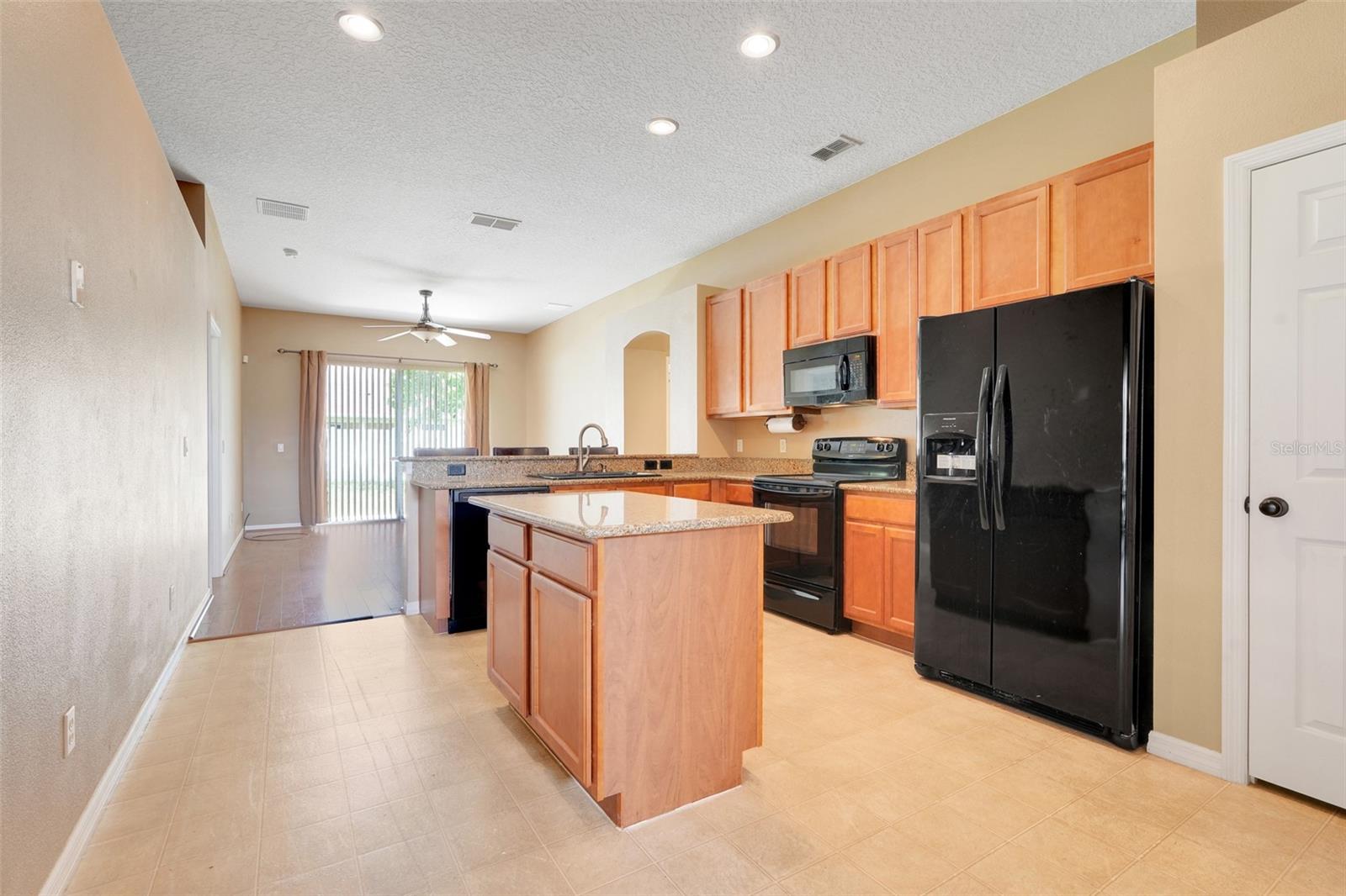 2131 LAPARELLE DR, KISSIMMEE, FL, 34746