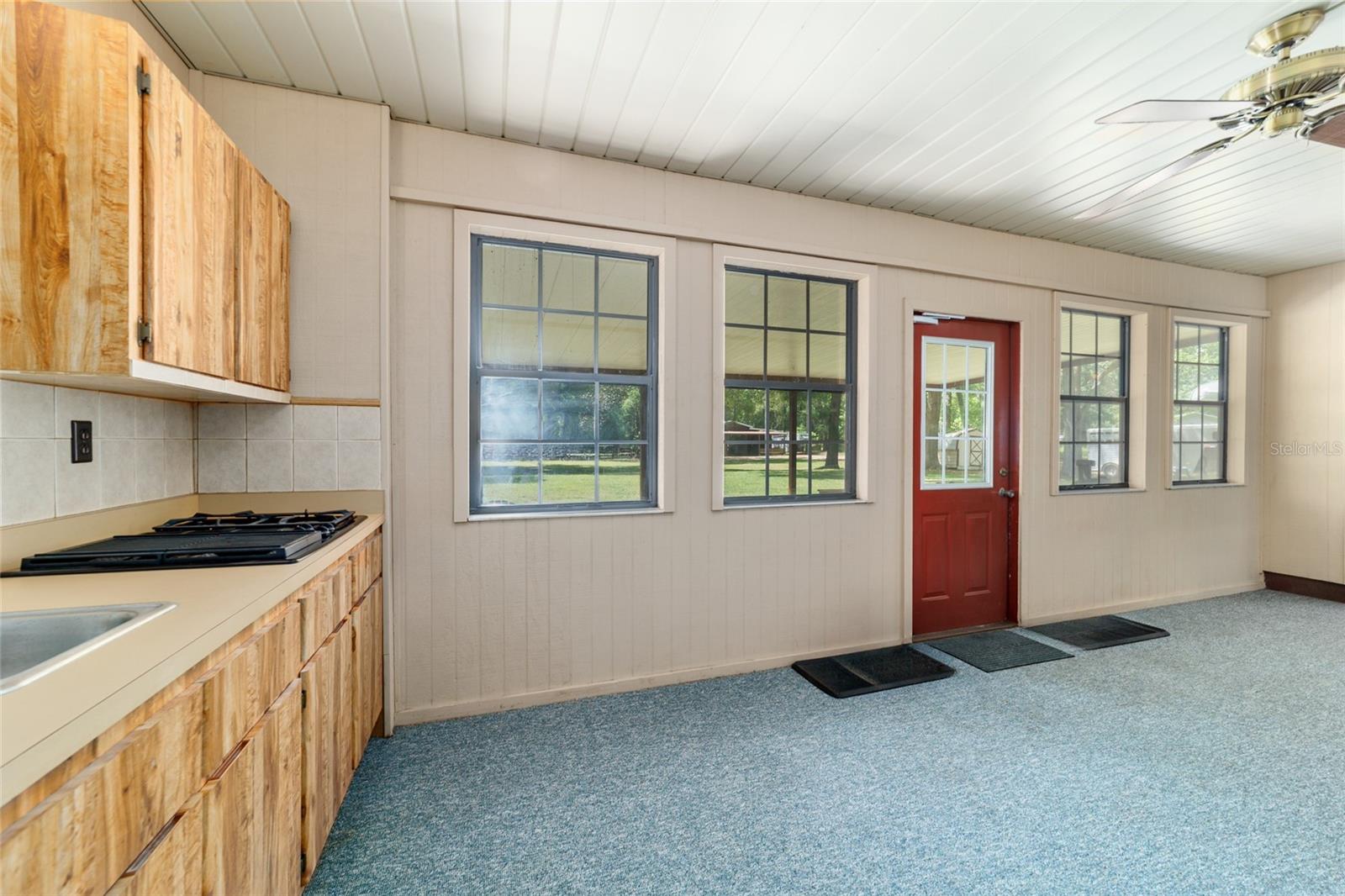 21990 NE HIGHWAY 27, WILLISTON, FL, 32696