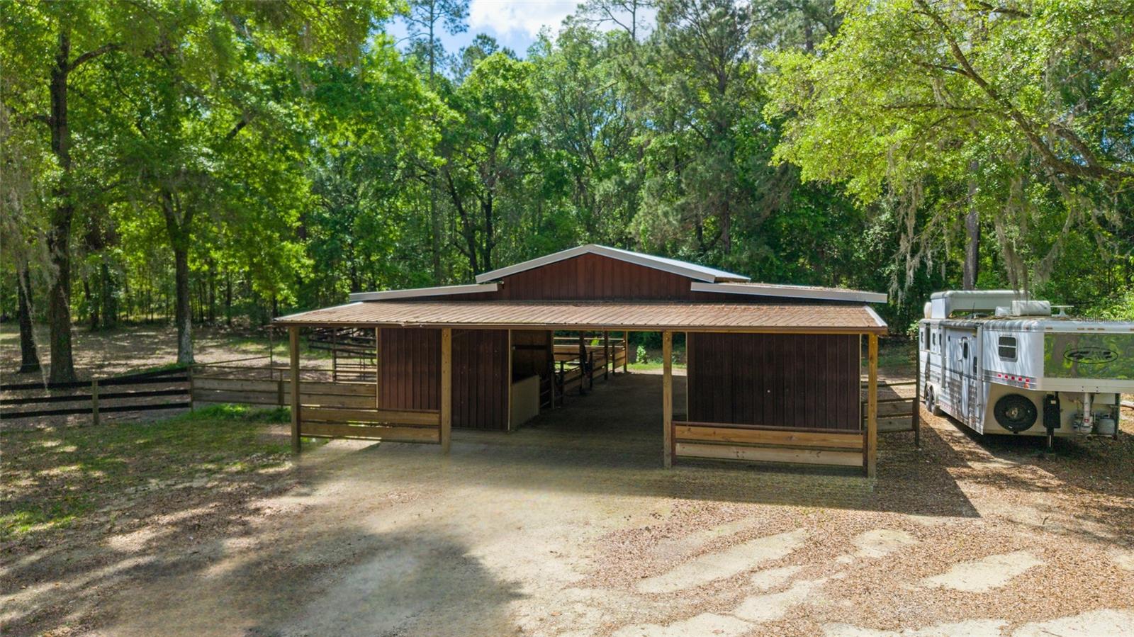 21990 NE HIGHWAY 27, WILLISTON, FL, 32696