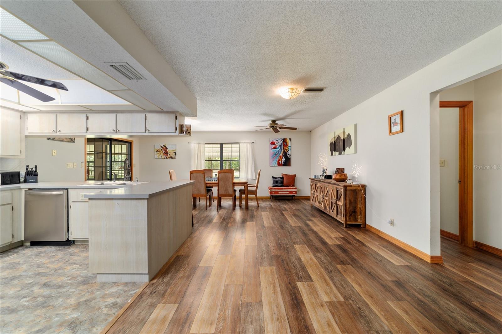 21990 NE HIGHWAY 27, WILLISTON, FL, 32696