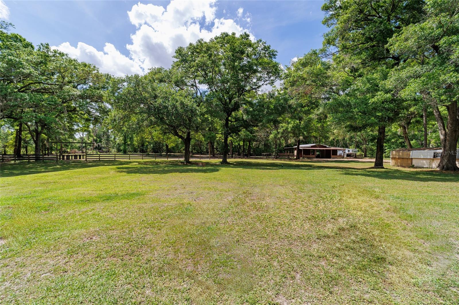 21990 NE HIGHWAY 27, WILLISTON, FL, 32696