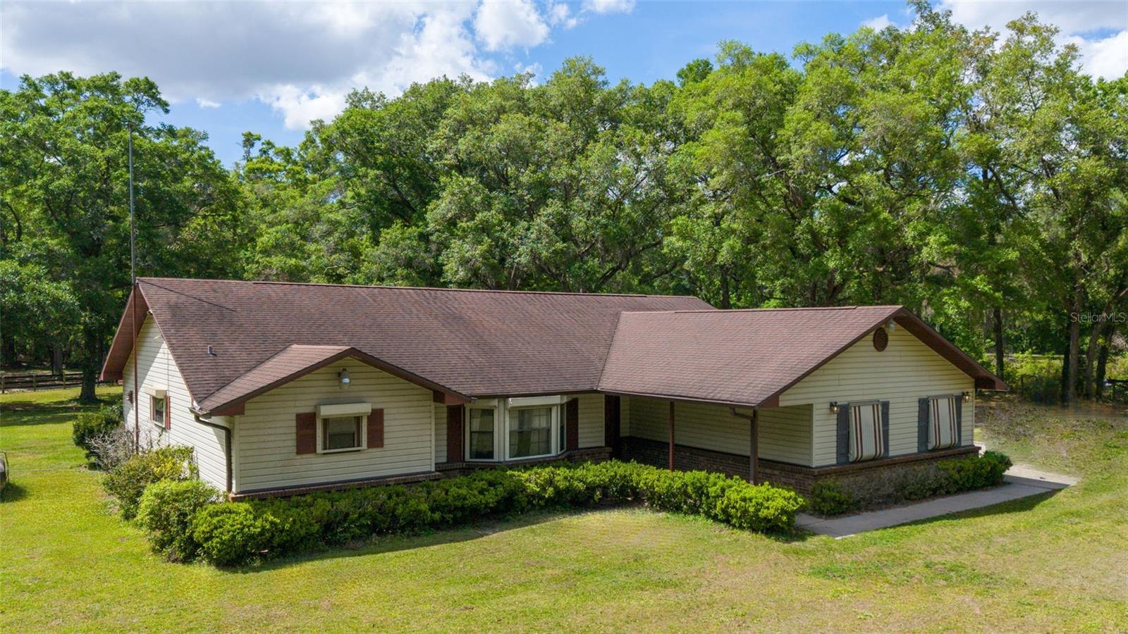 21990 NE HIGHWAY 27, WILLISTON, FL, 32696
