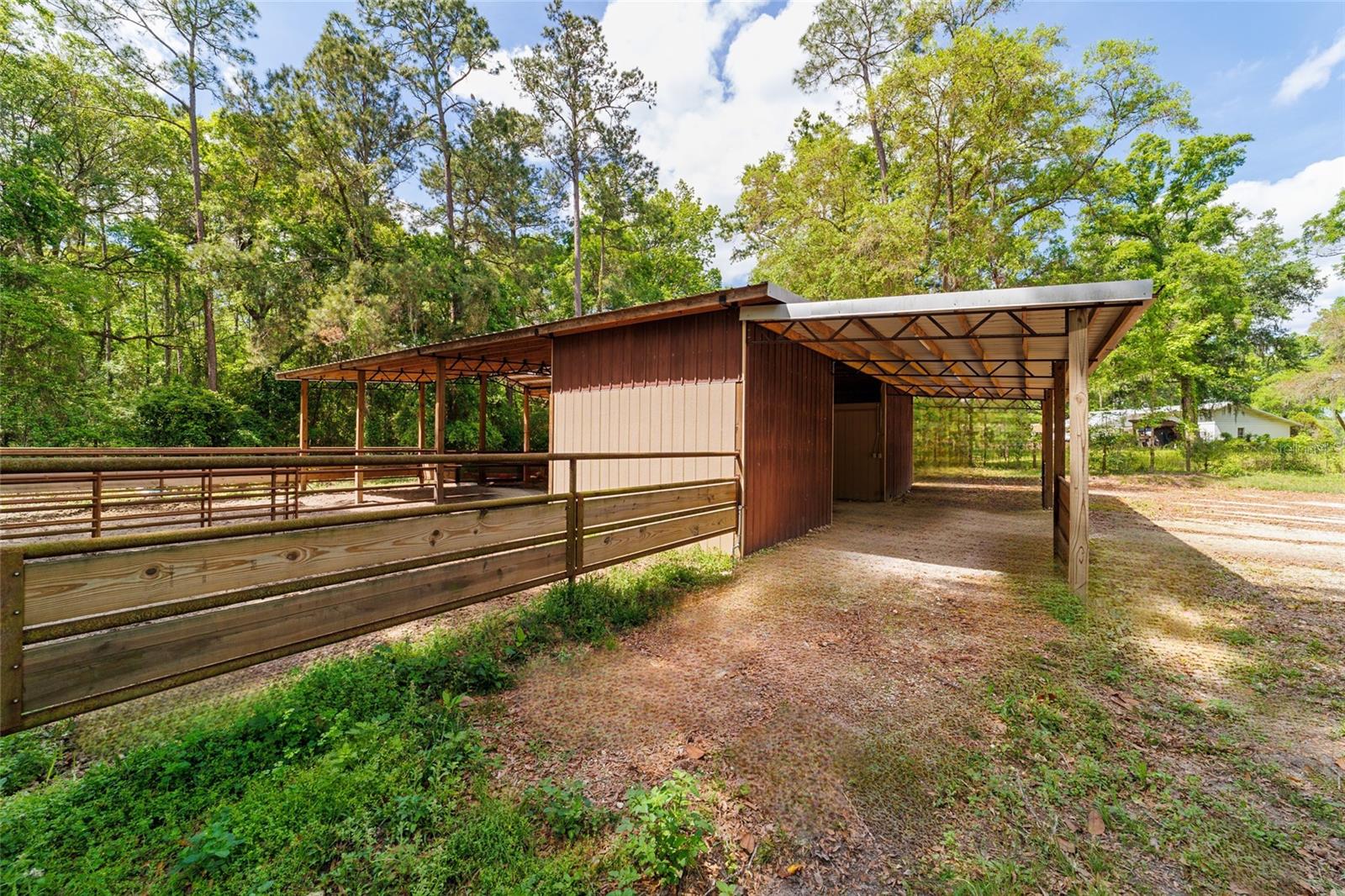 21990 NE HIGHWAY 27, WILLISTON, FL, 32696